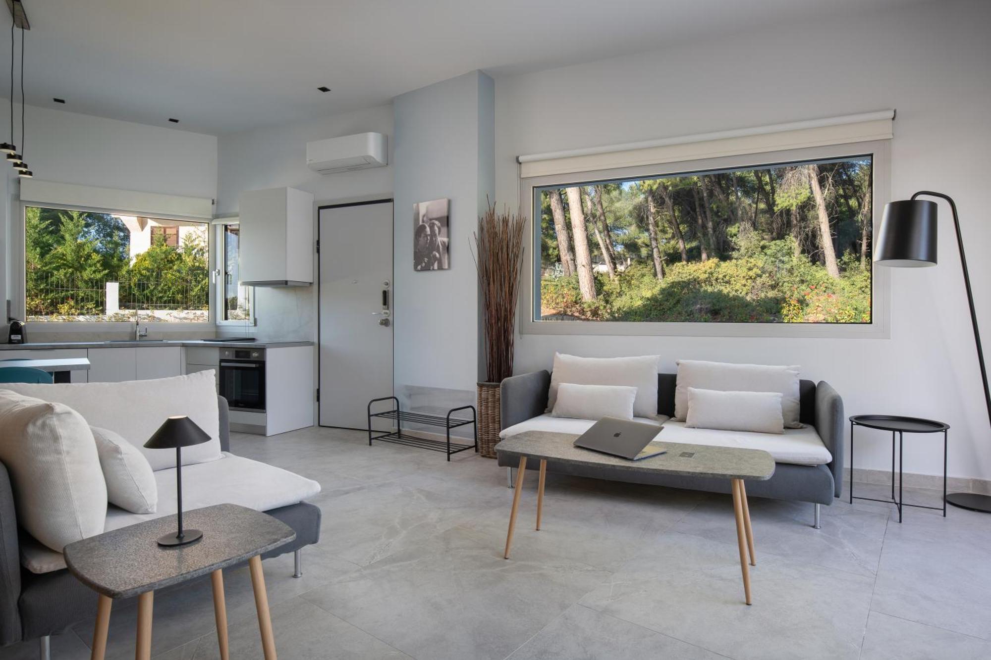 Botanic Pool Apartment *