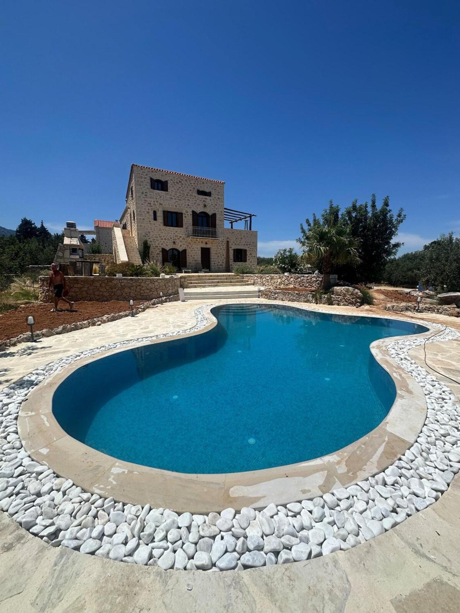 Aphrodite Private Heated Pool