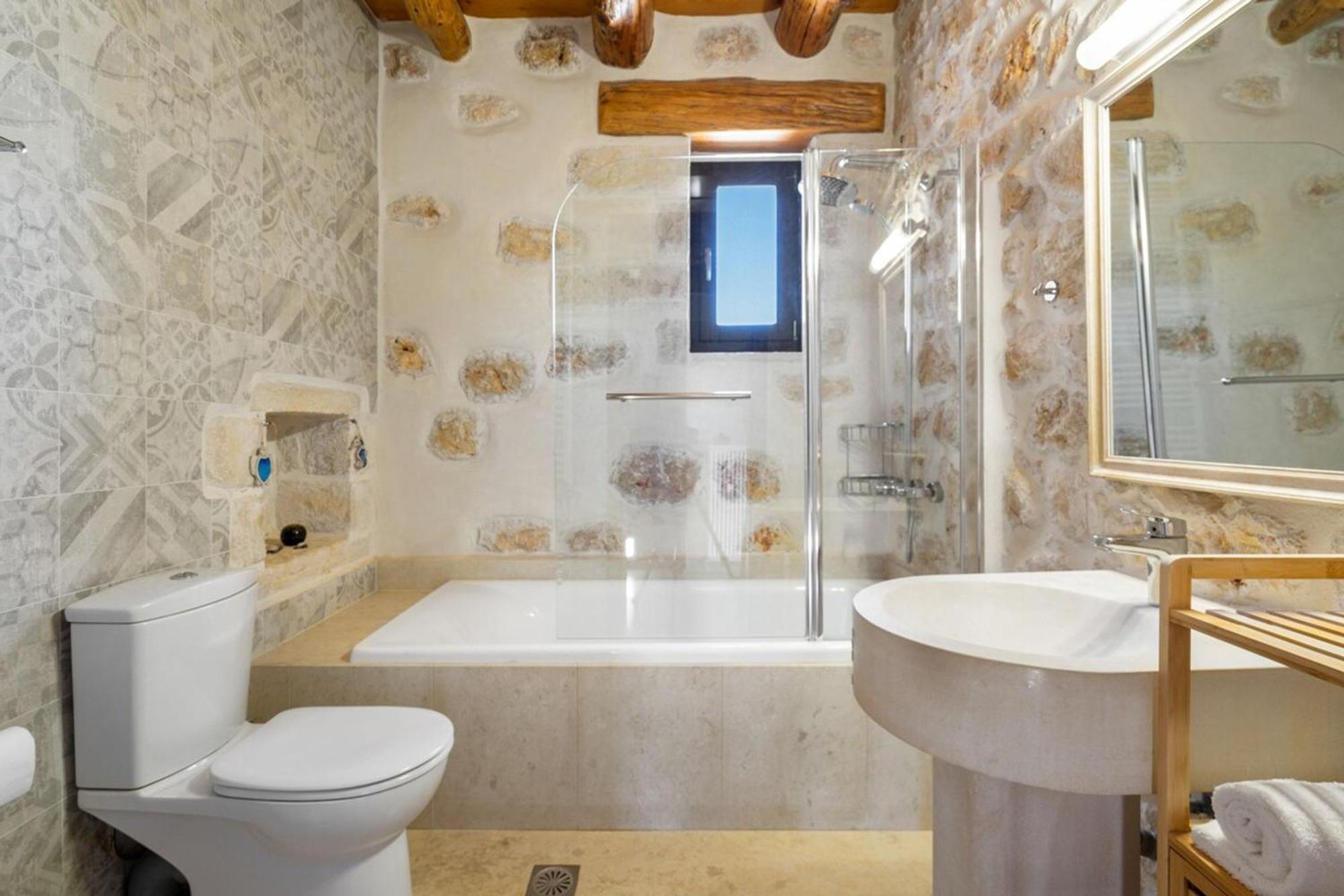 Holiday home Aphrodite Private Heated Pool