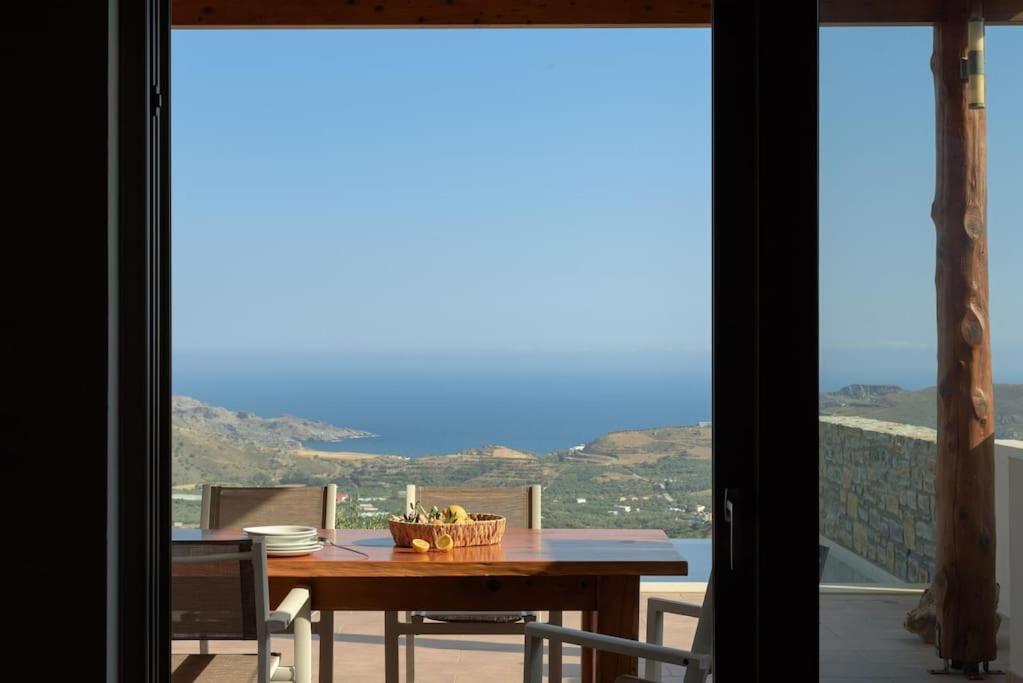 Villa Sunrise Villa, A Secluded Gem In South Crete