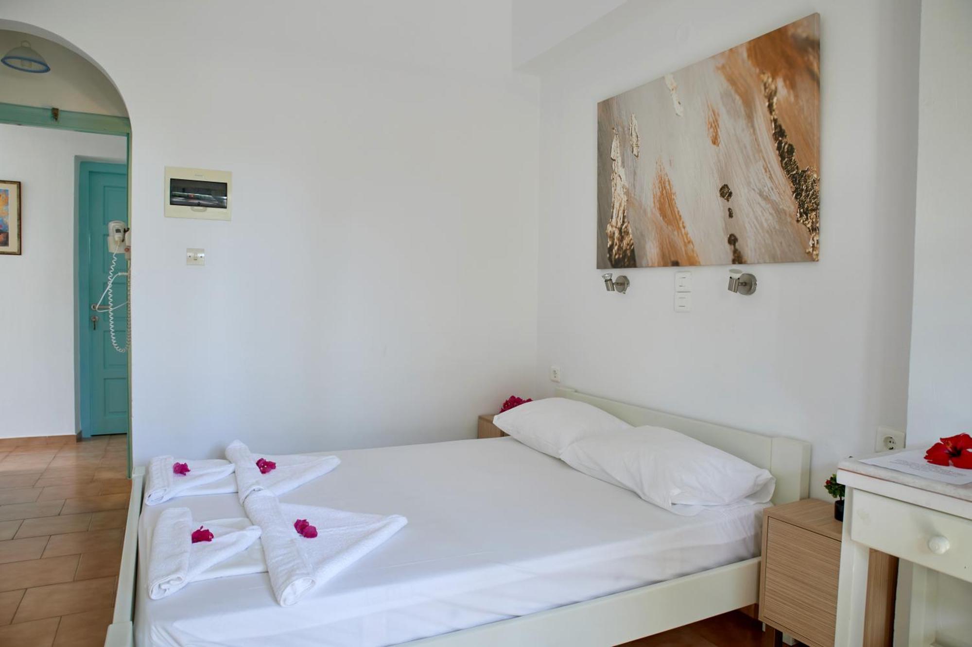 Theologos Place Guest house