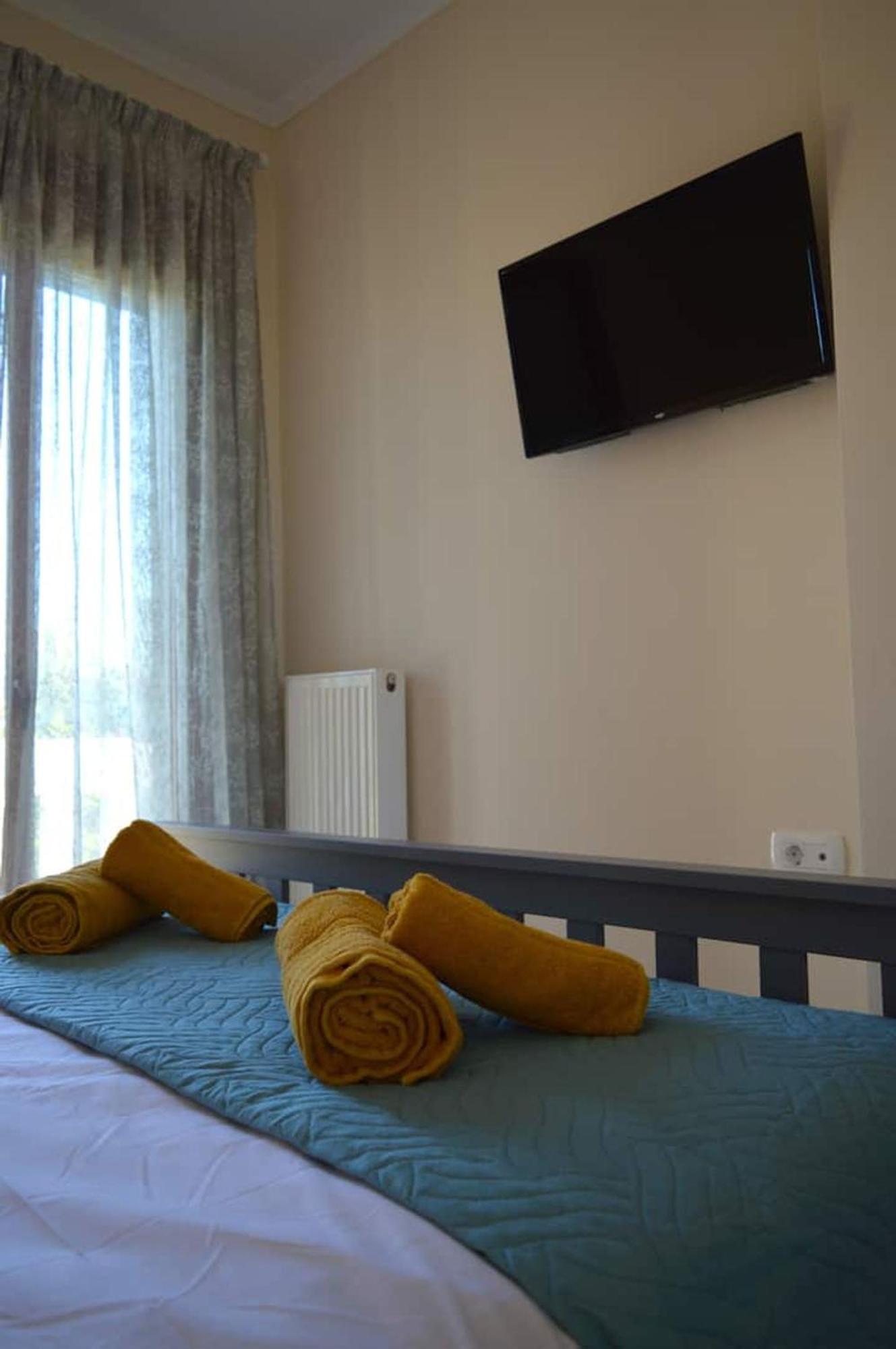 Maleme Ocean Front Serenity Apartment Agia (Chania, Crete)