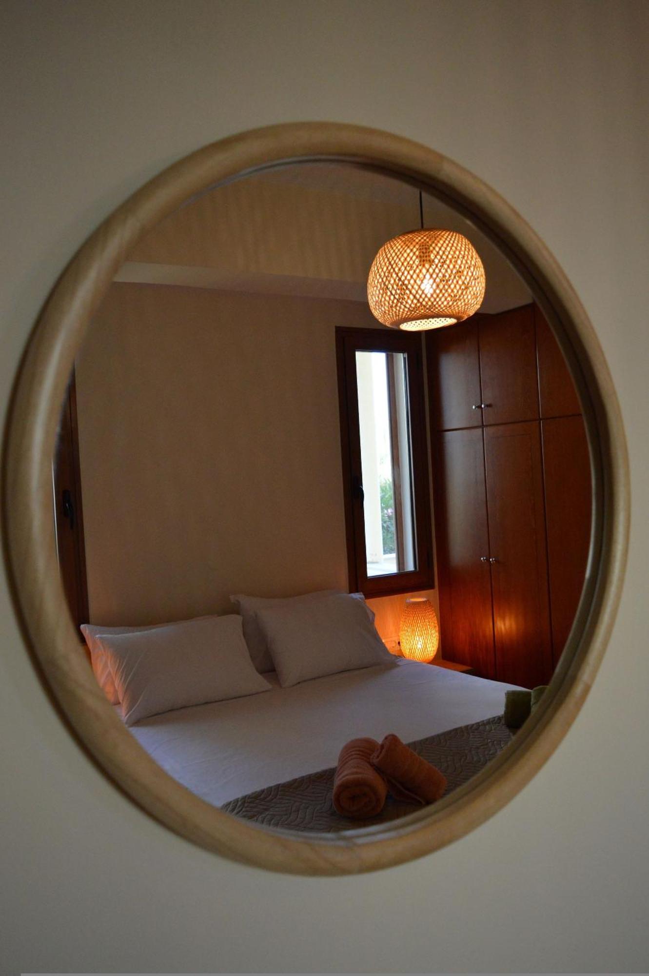 Apartment Maleme Ocean Front Serenity Agia (Chania, Crete)