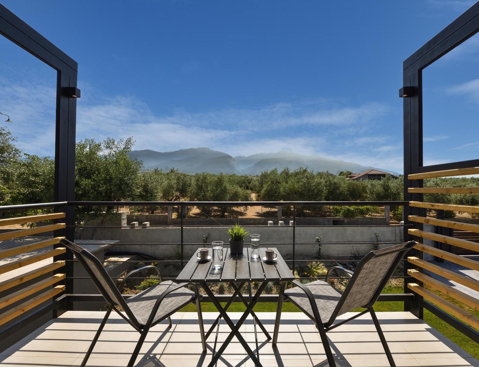 Aparthotel Olive All-seasons Suites, Panel Hospitality Homes & *