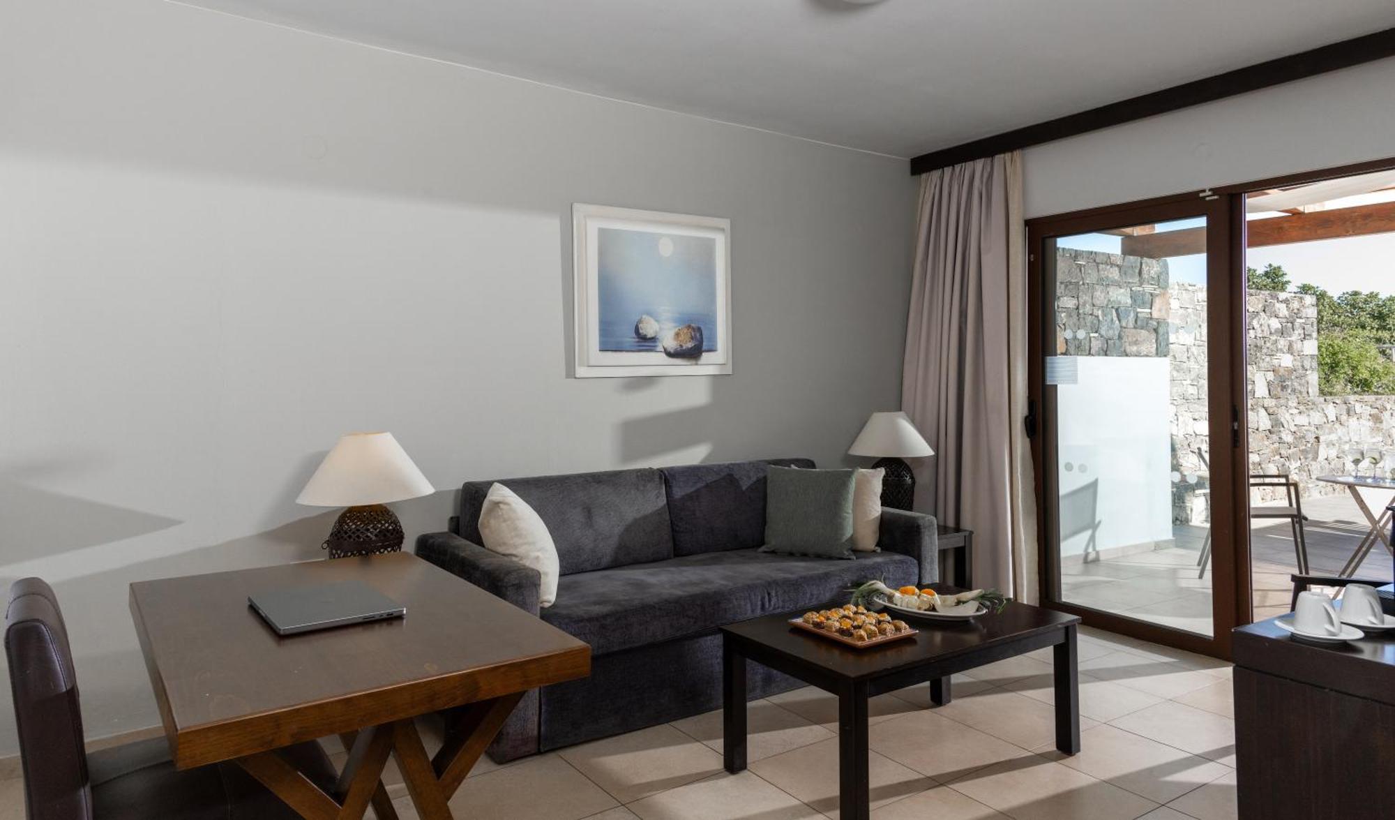 Resort Miramare & 4*
