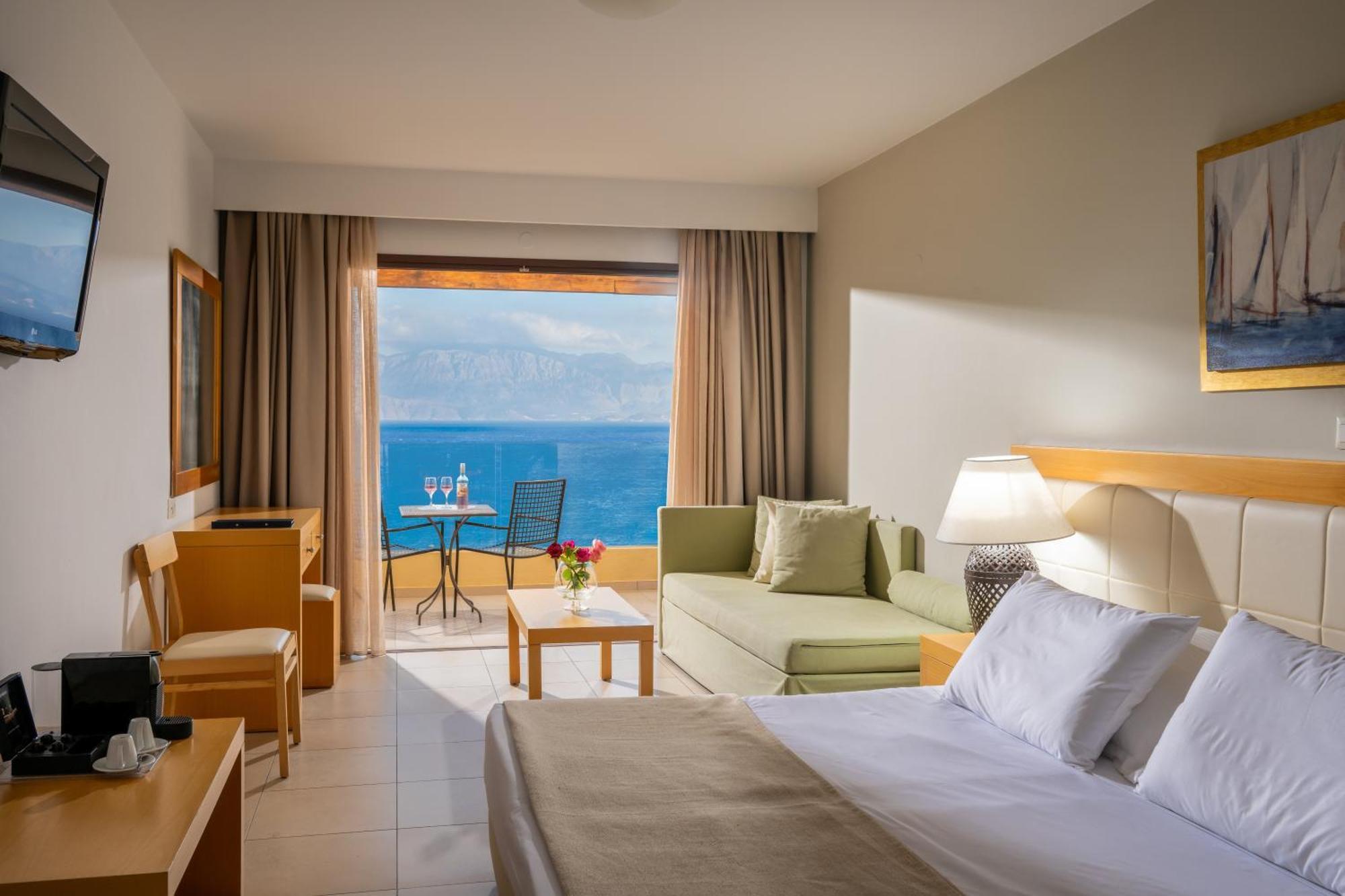 Miramare & 4* Agios Nikolaos (Crete)