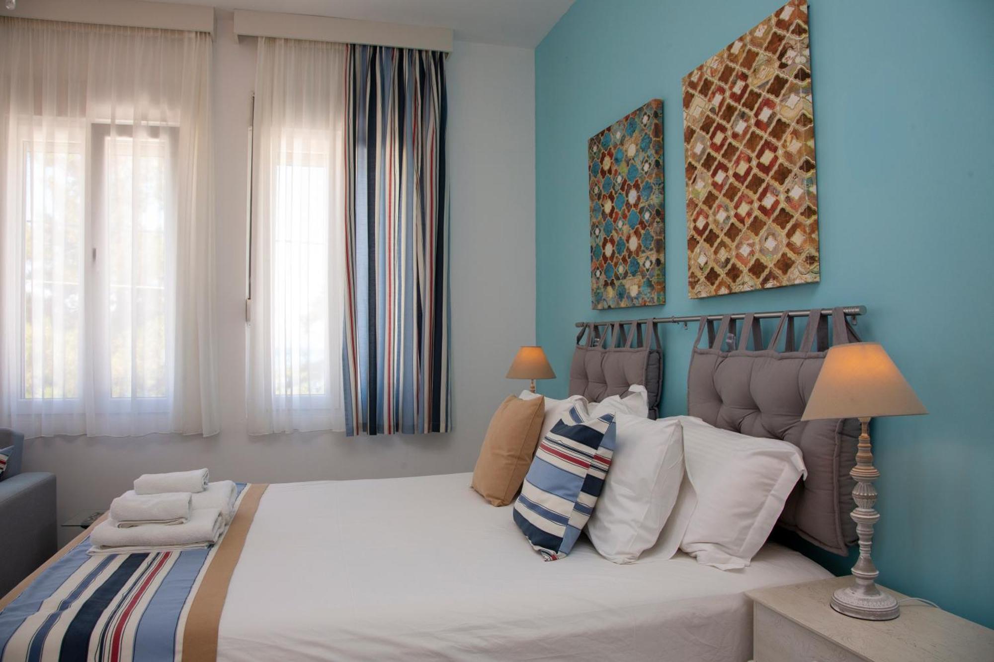 Thasos Blue Aparthotel