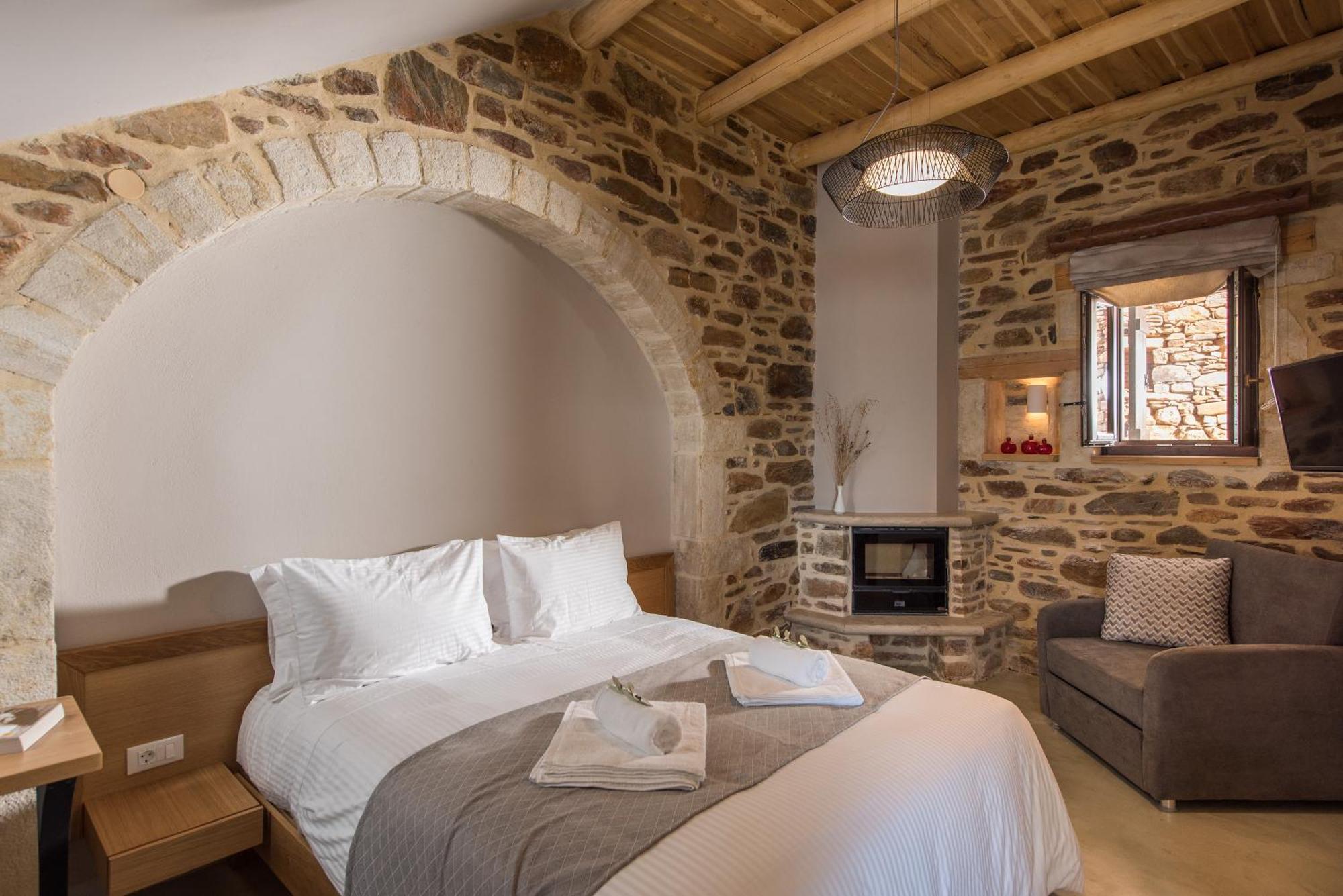 Secret Village Aparthotel