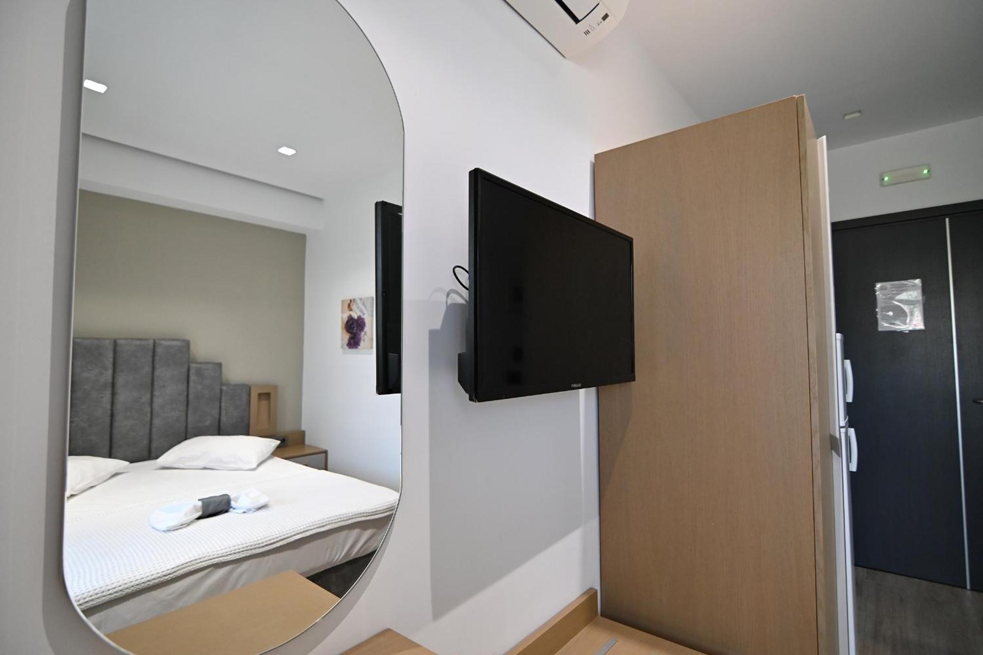 Amalia Sea View Apartment Nea Vrasna