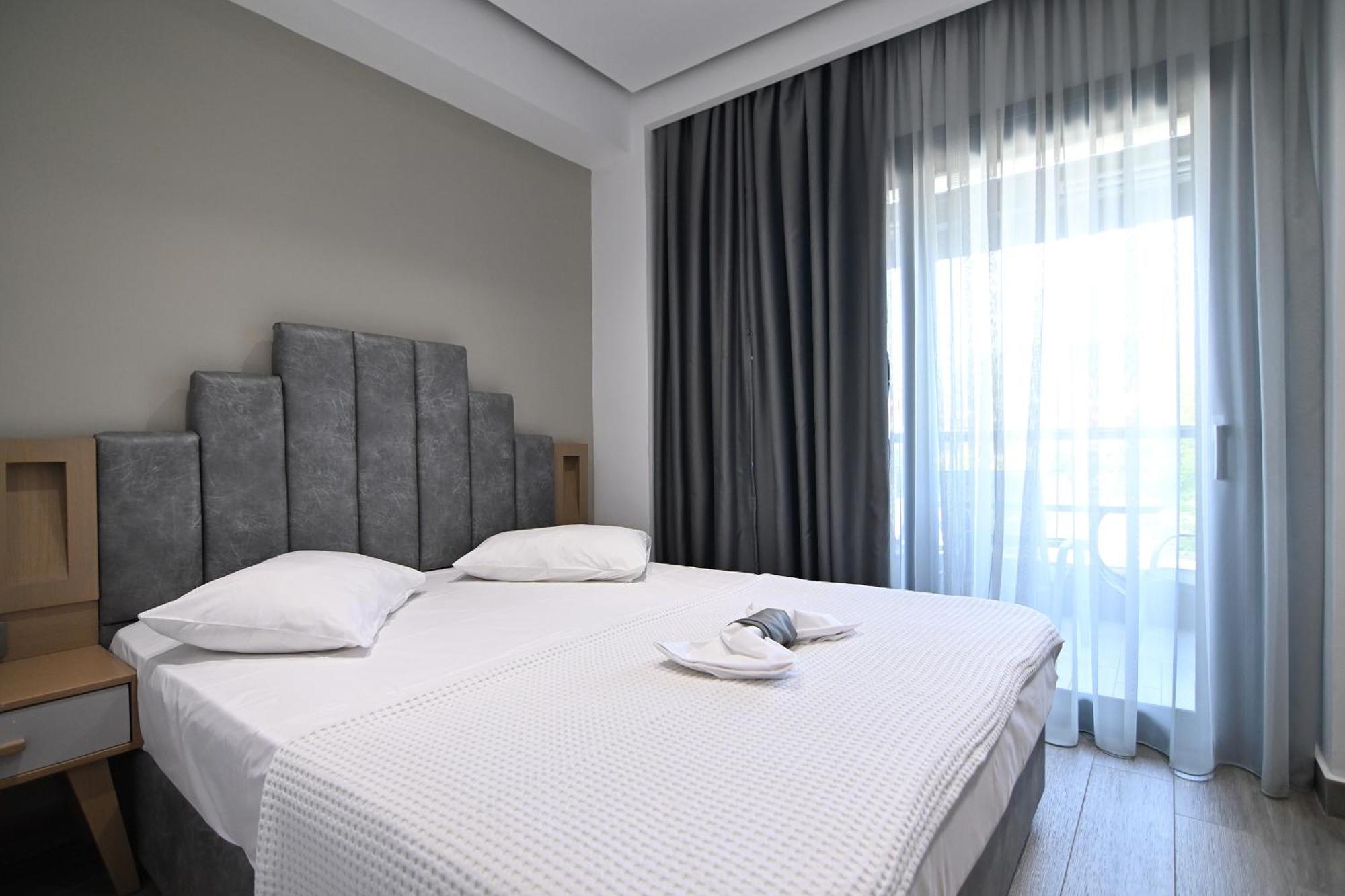 Apartment Amalia Sea View Nea Vrasna