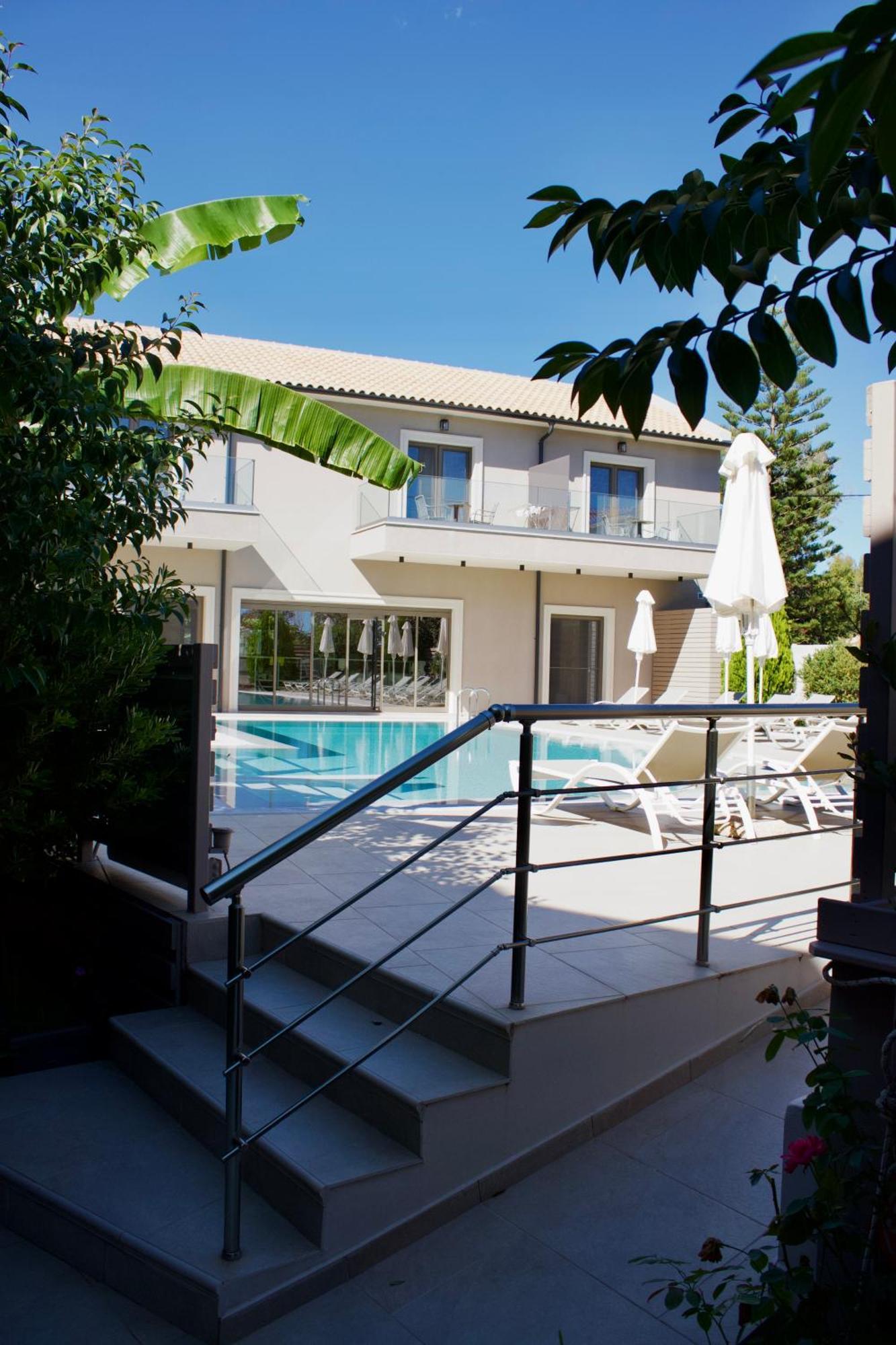 Apartment Notos Luxury
