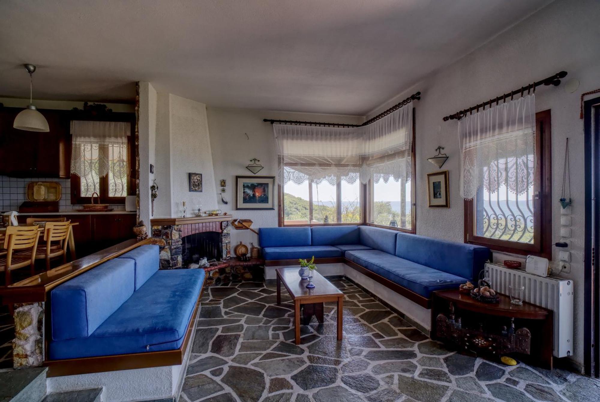 Holiday home Beachfront With Huge Garden, 3br, Halkidiki *