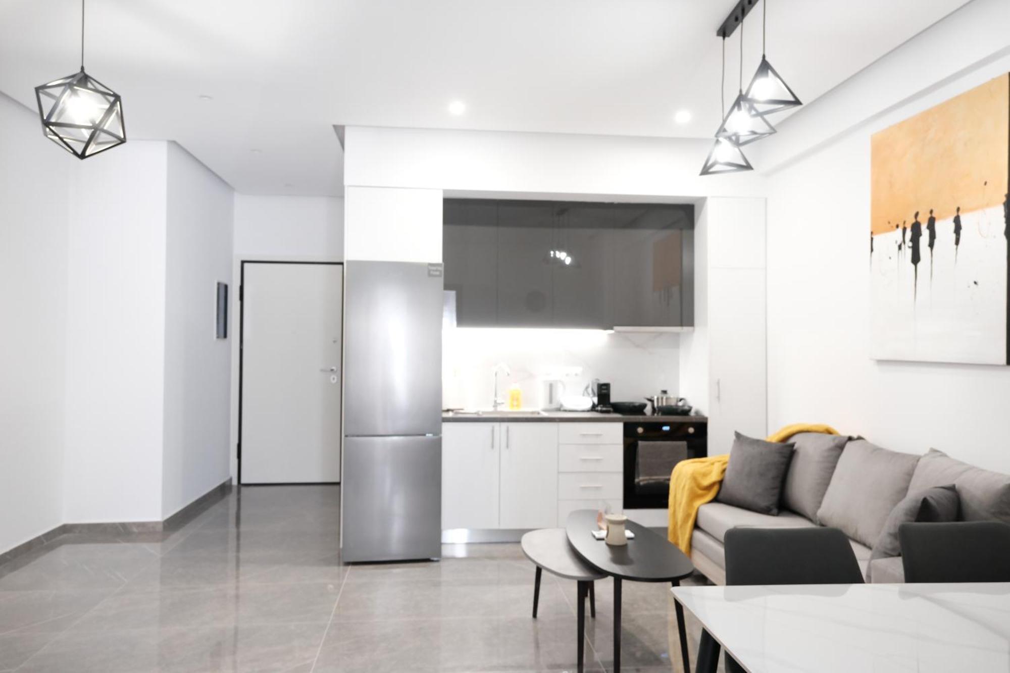 New Penthouse With Great View Apartment *
