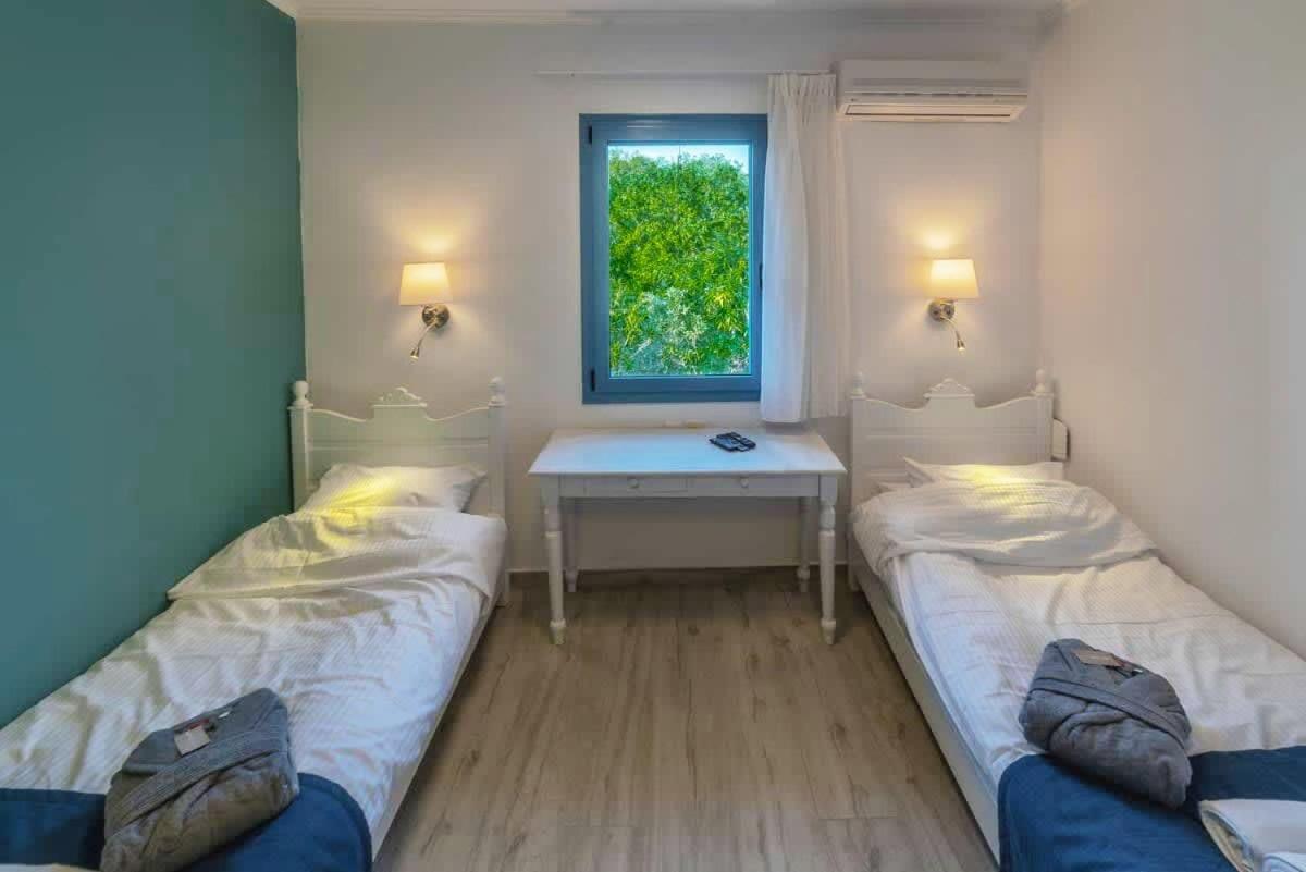 Bella - Your Ideal Oriental Greek Adventure Villa *