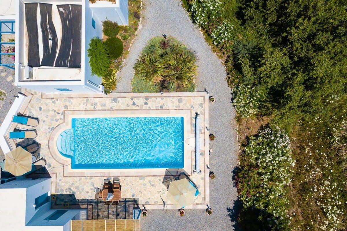 Villa Bella - Your Ideal Oriental Greek Adventure