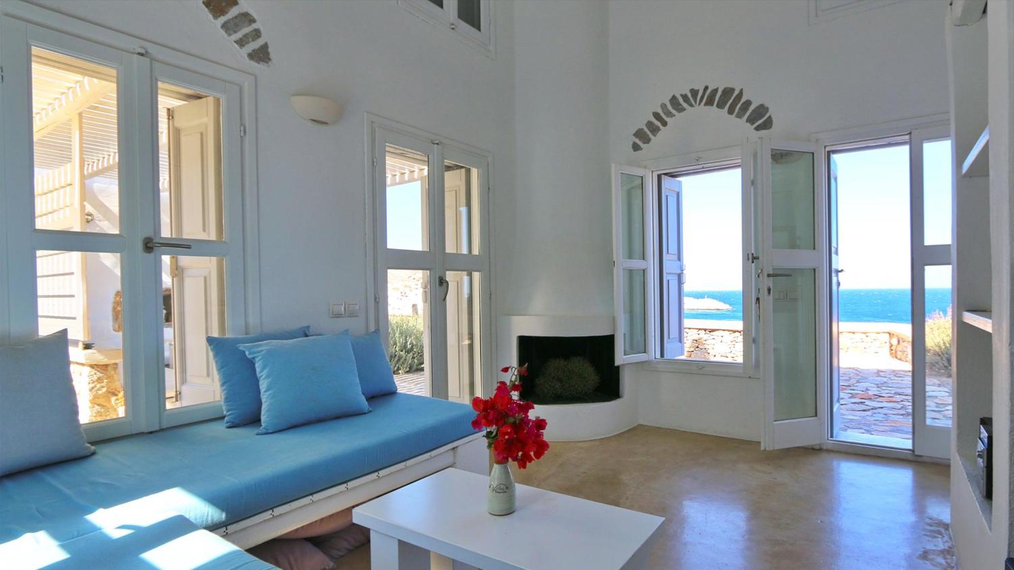 Villa Folegandros Villas *