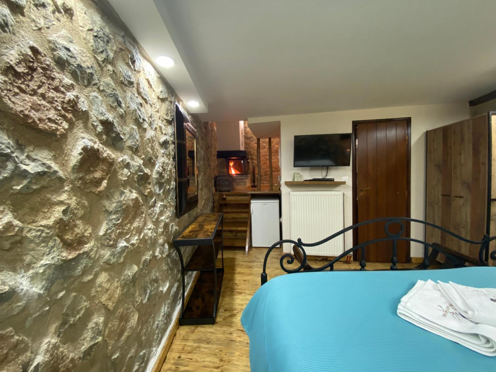 Alexandros Guest house