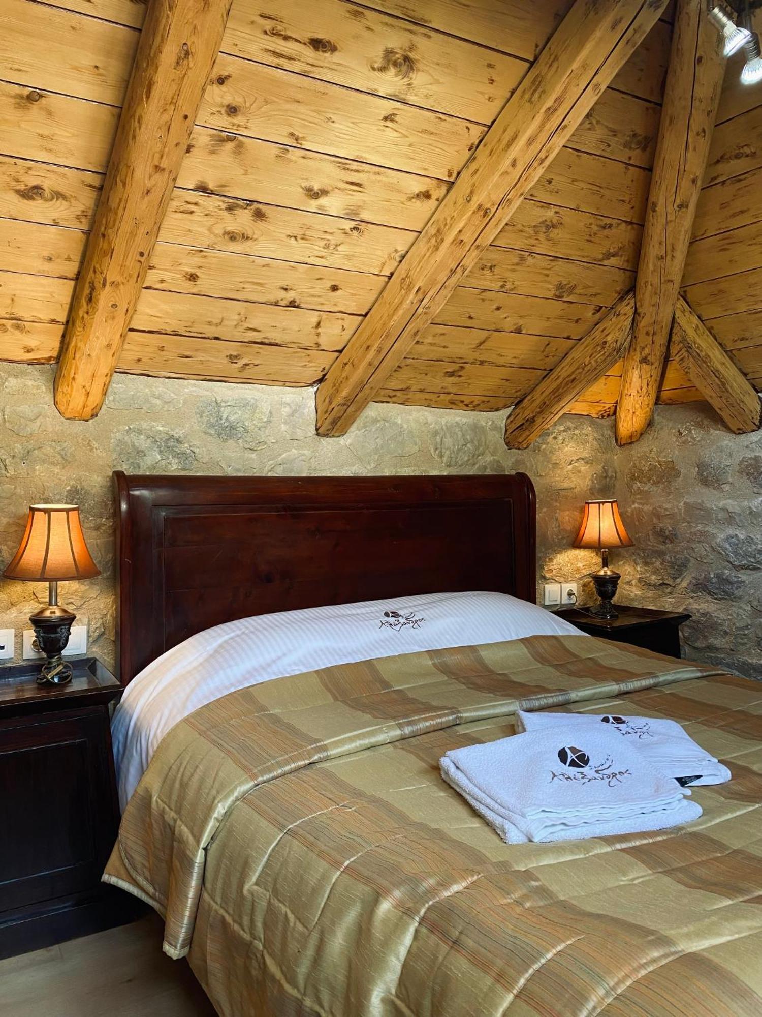 Alexandros Guest house 4*