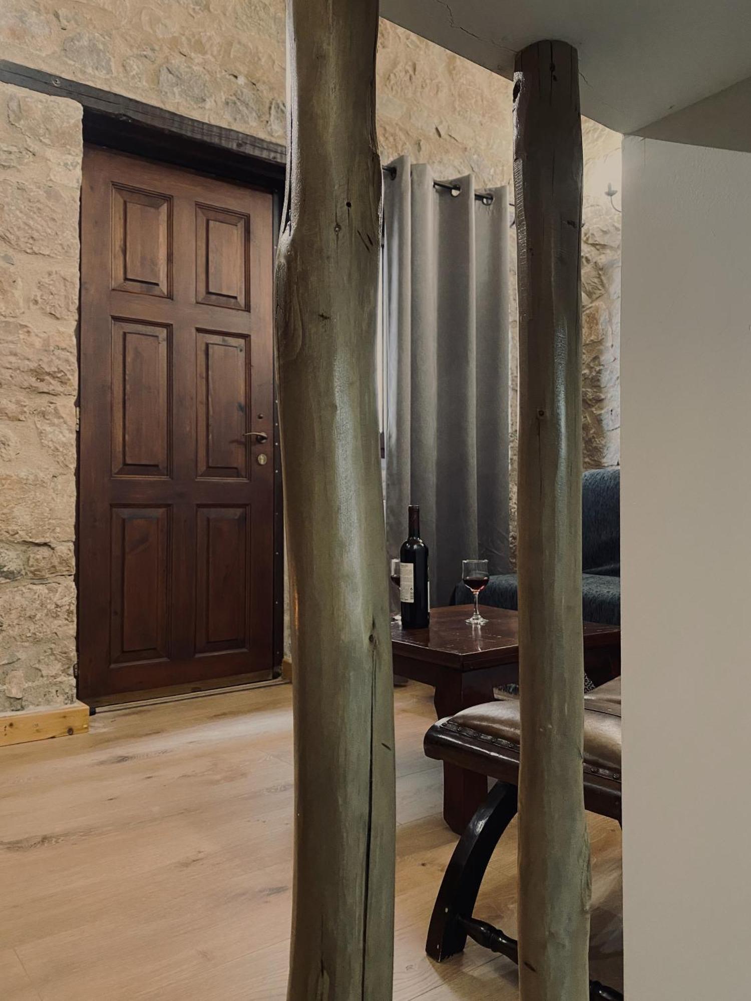 Alexandros Guest house 4*