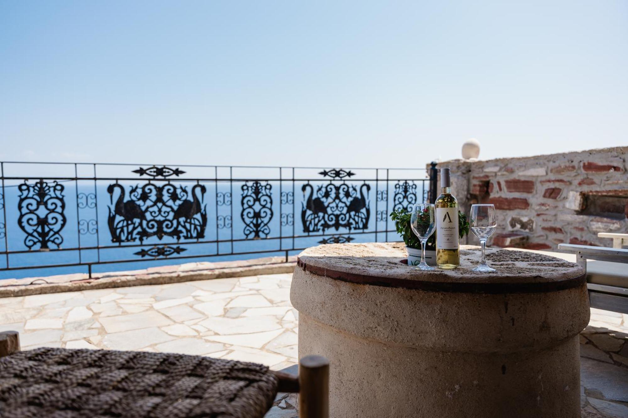 Castle Rizaraki Guest house