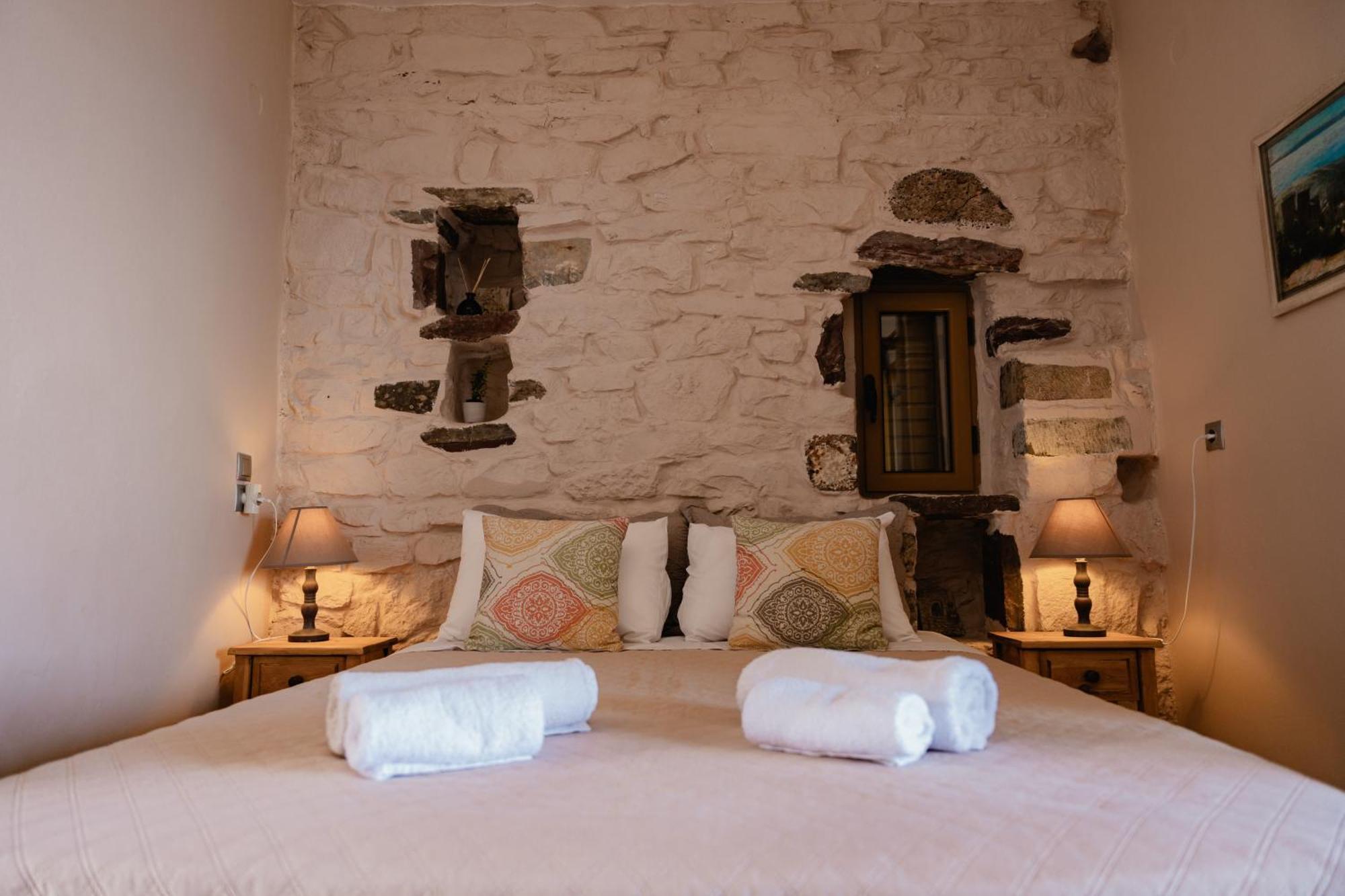 Castle Rizaraki Guest house 3*