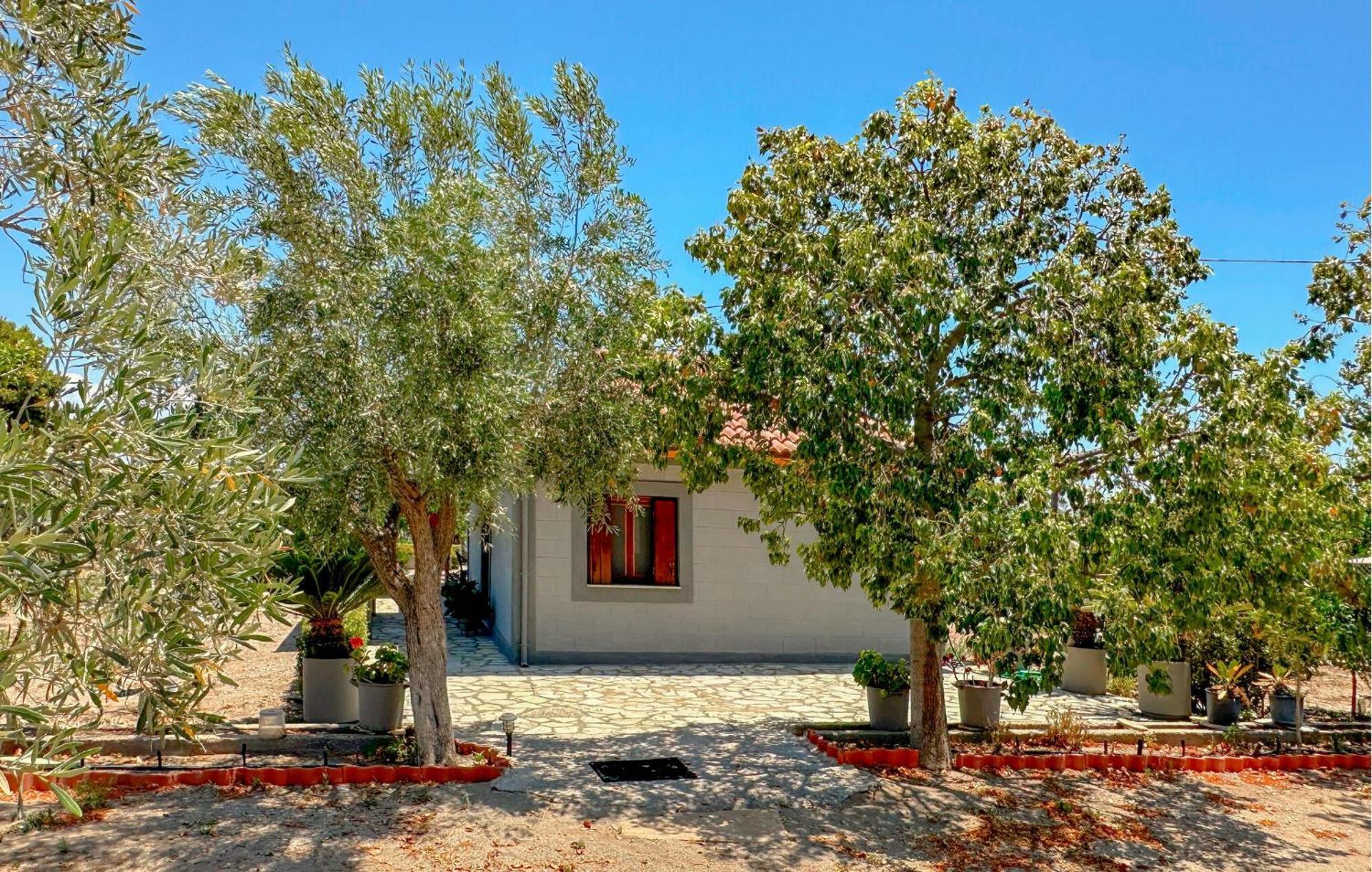 2 Bedroom Stunning In Astros Peloponnese Holiday home *