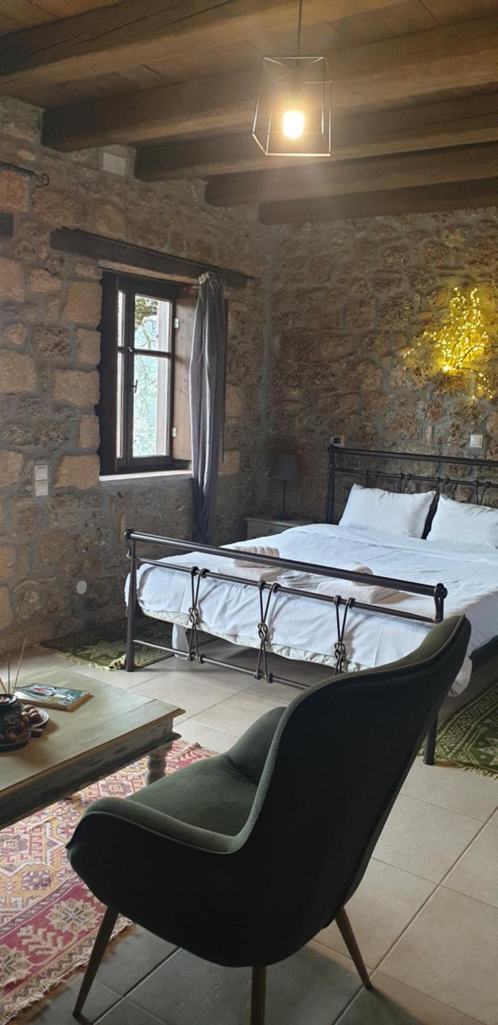 Korfes Guest house