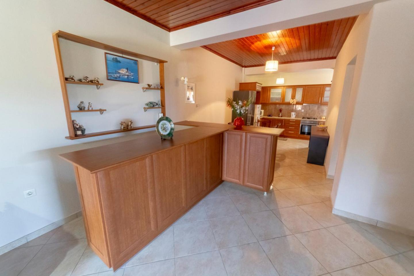 Markatis House With Views To Corfu East Kato Spilaion