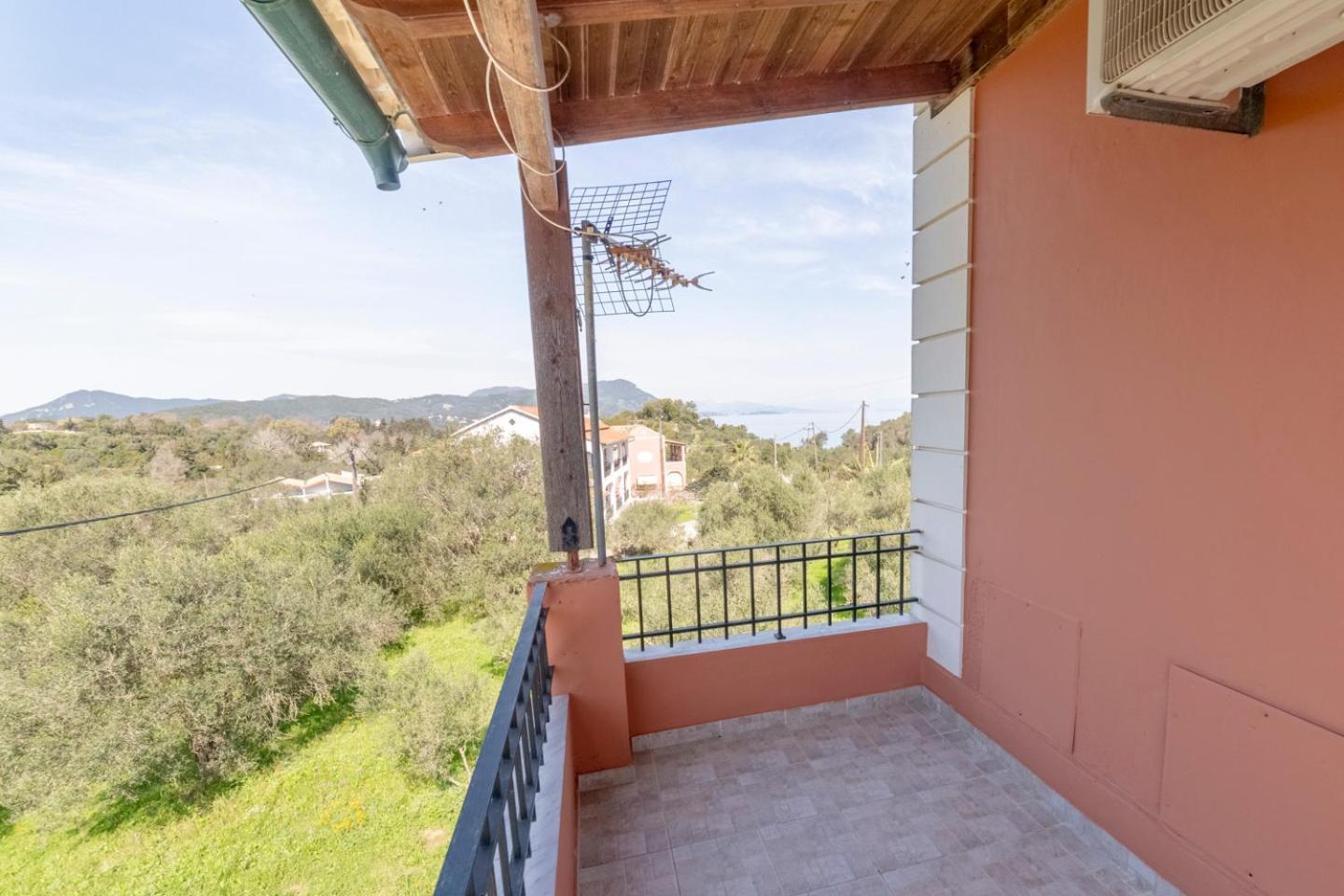 Markatis House With Views To Corfu East * Kato Spilaion