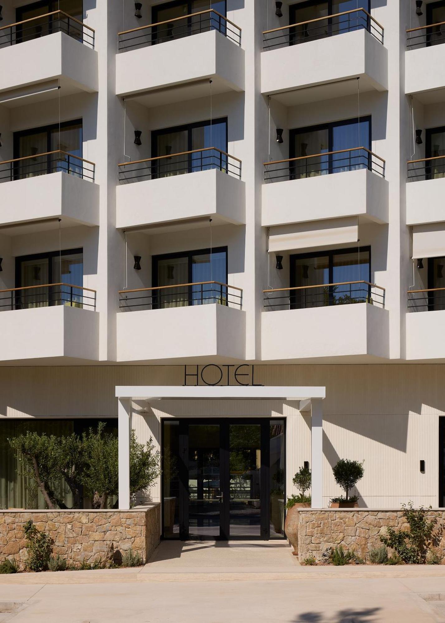 Ace & Swim Club Athens Hotel 5*