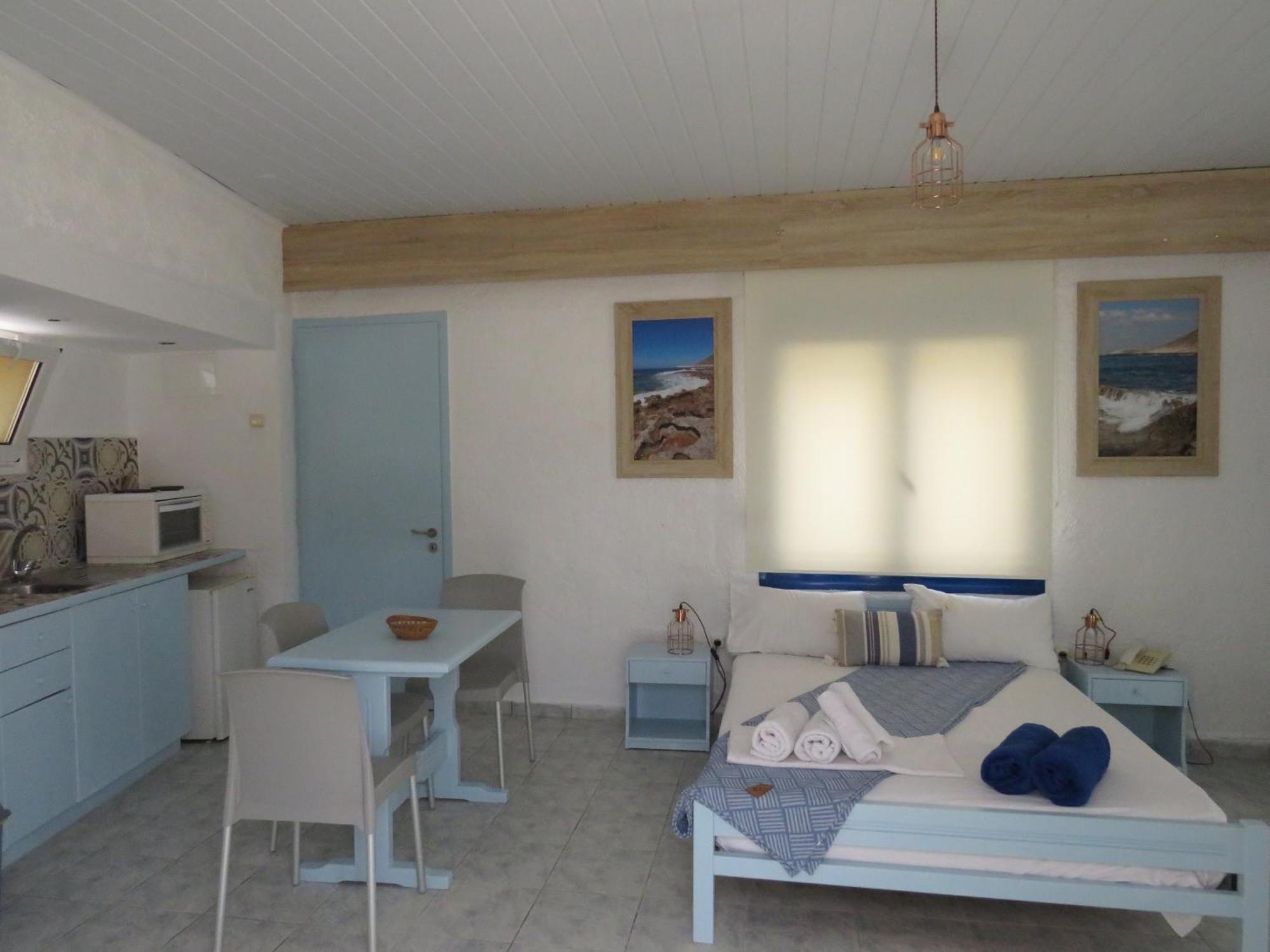 Blue Aparthotel
