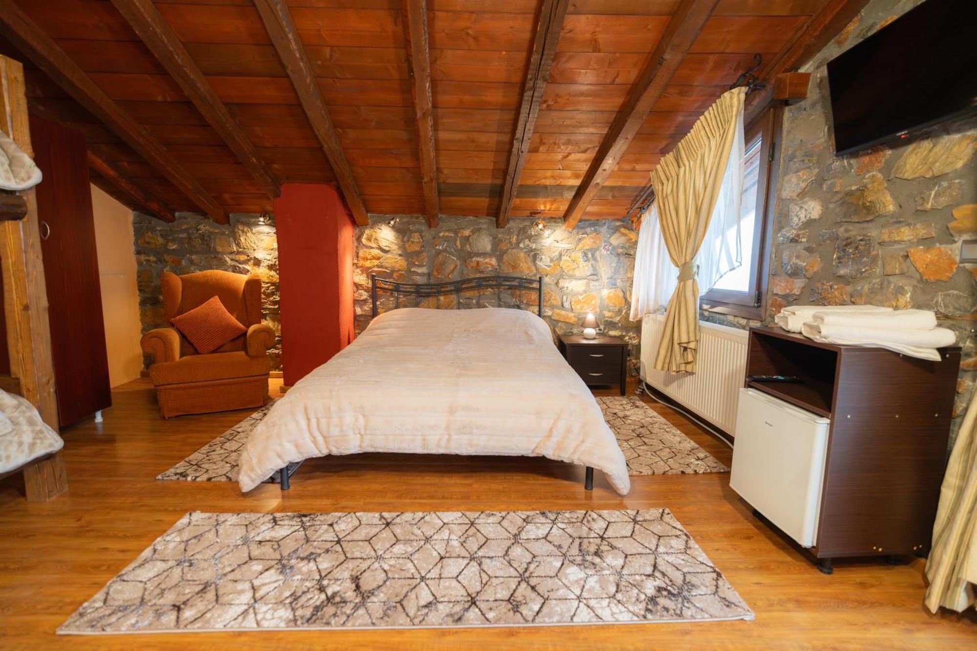 Remos Villas Apartment