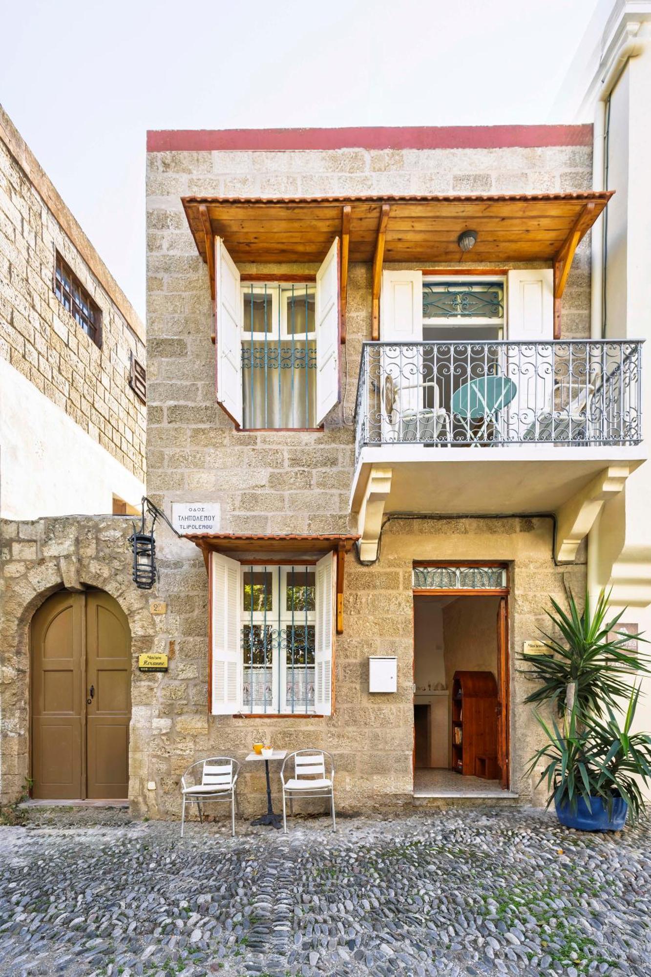 Maison Roxanne & Maisonette In Medieval By Rhodes4vacation Rhodes City