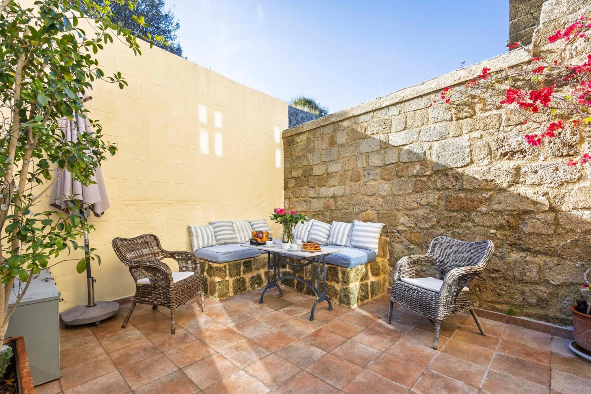 Maison Roxanne & Maisonette In Medieval By Rhodes4vacation