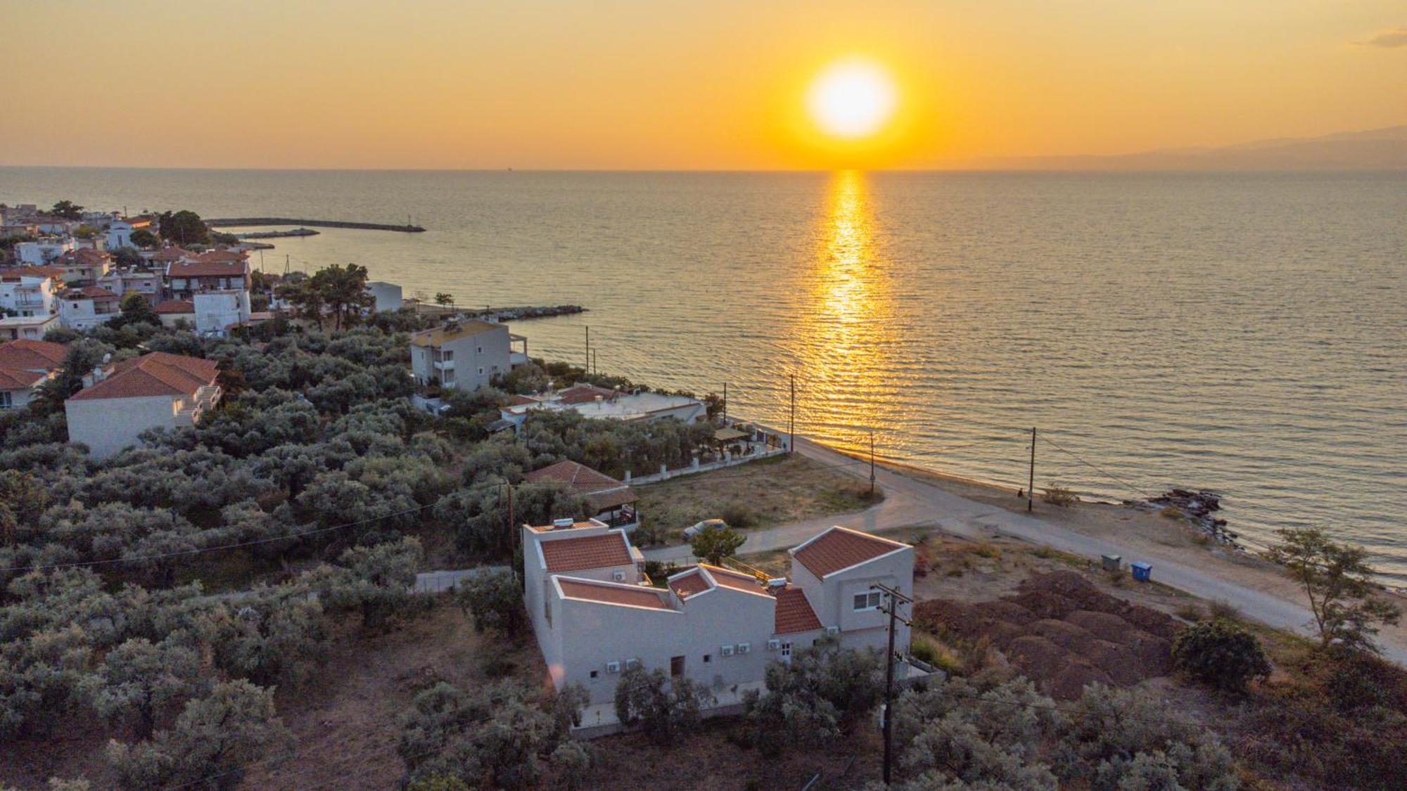 Yalos Maisonettes Holiday home *