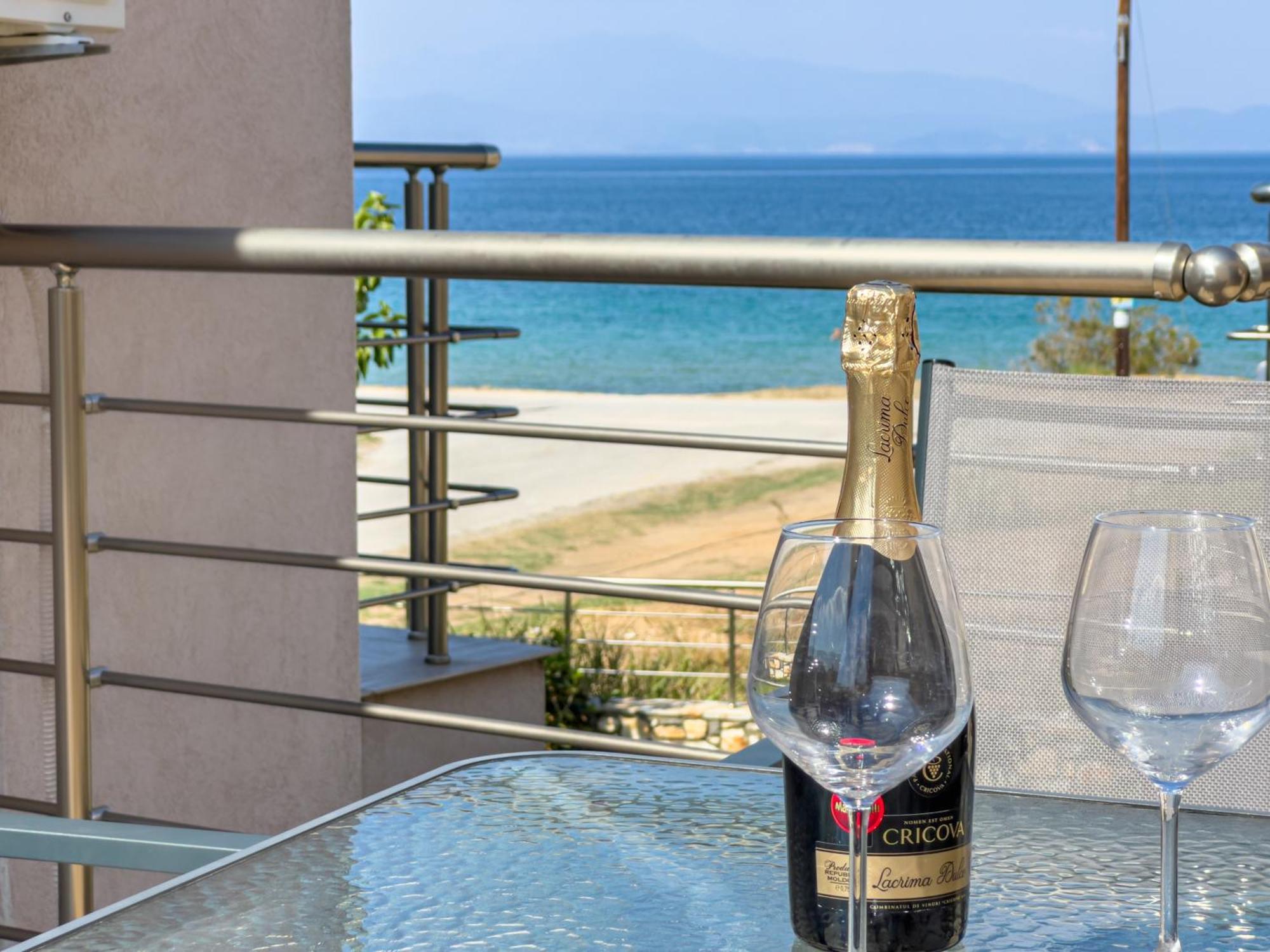 Yalos Maisonettes Holiday home Skala Sotiros