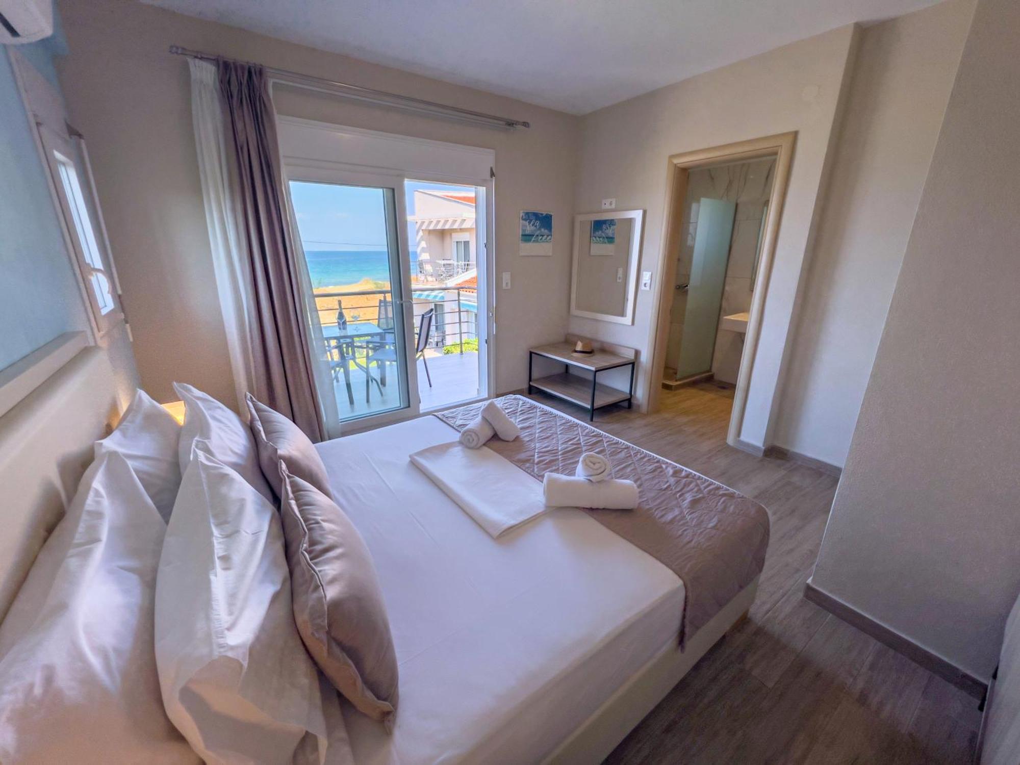 Yalos Maisonettes Skala Sotiros