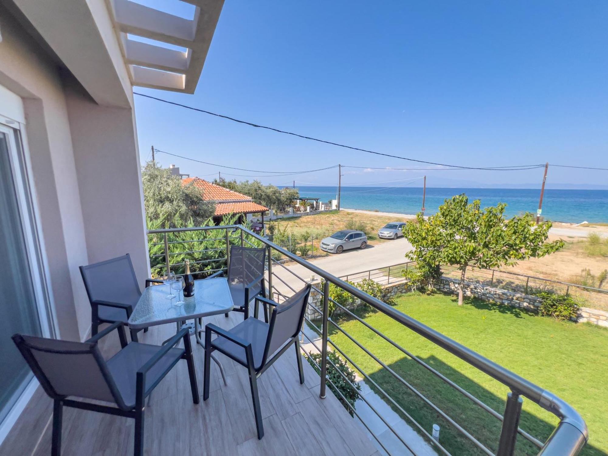 Yalos Maisonettes