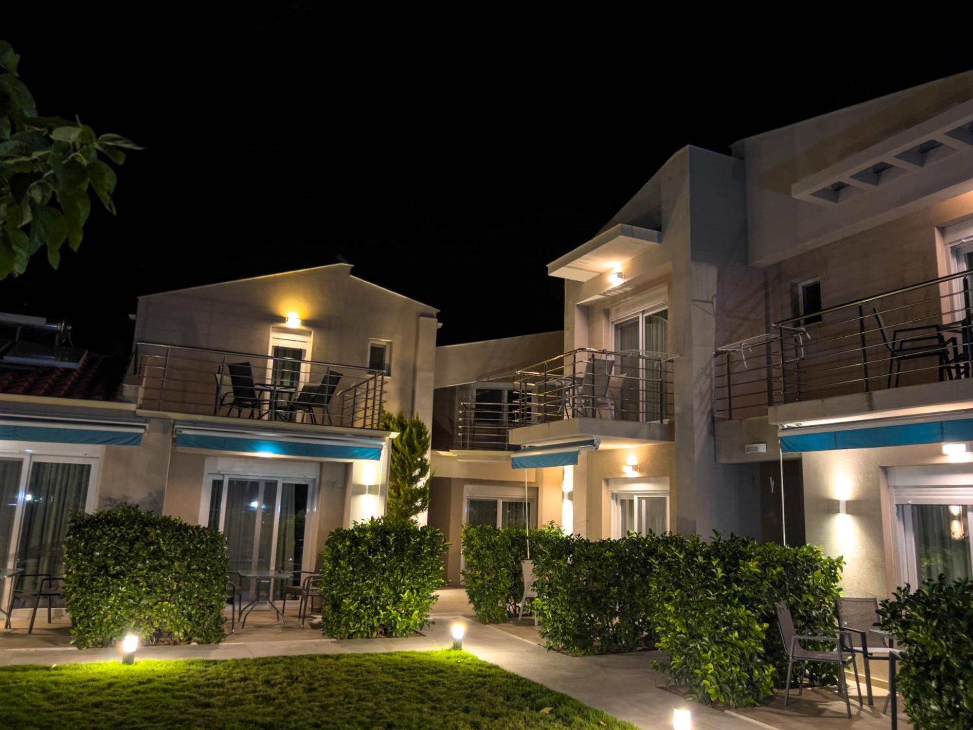 Yalos Maisonettes * Skala Sotiros