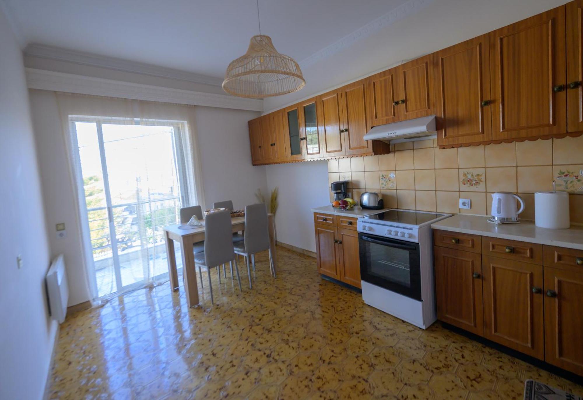 Kallithea Deluxe Apartment *