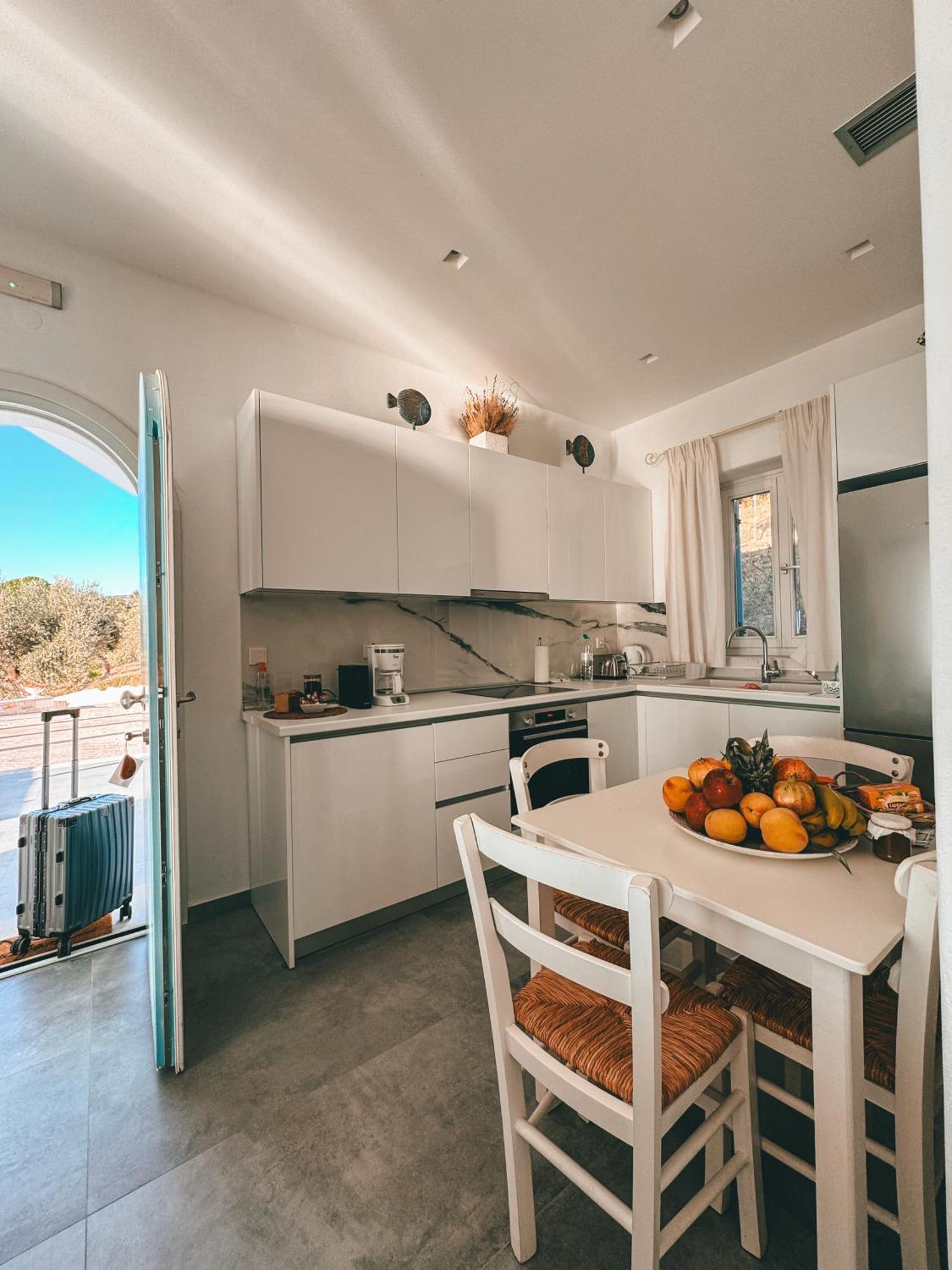 Luxury La (adults Only) Apartment