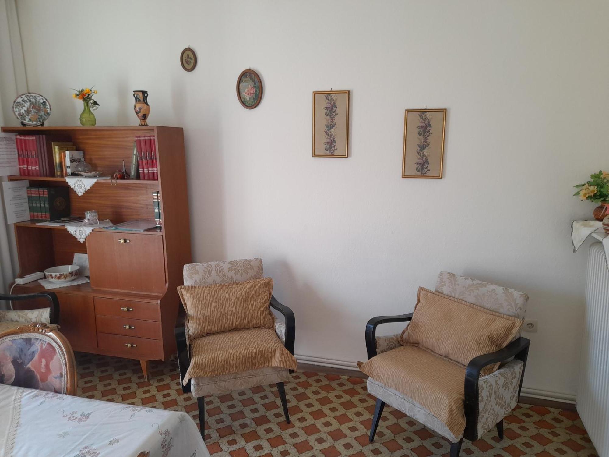 Apartment Friendly Philoxenia