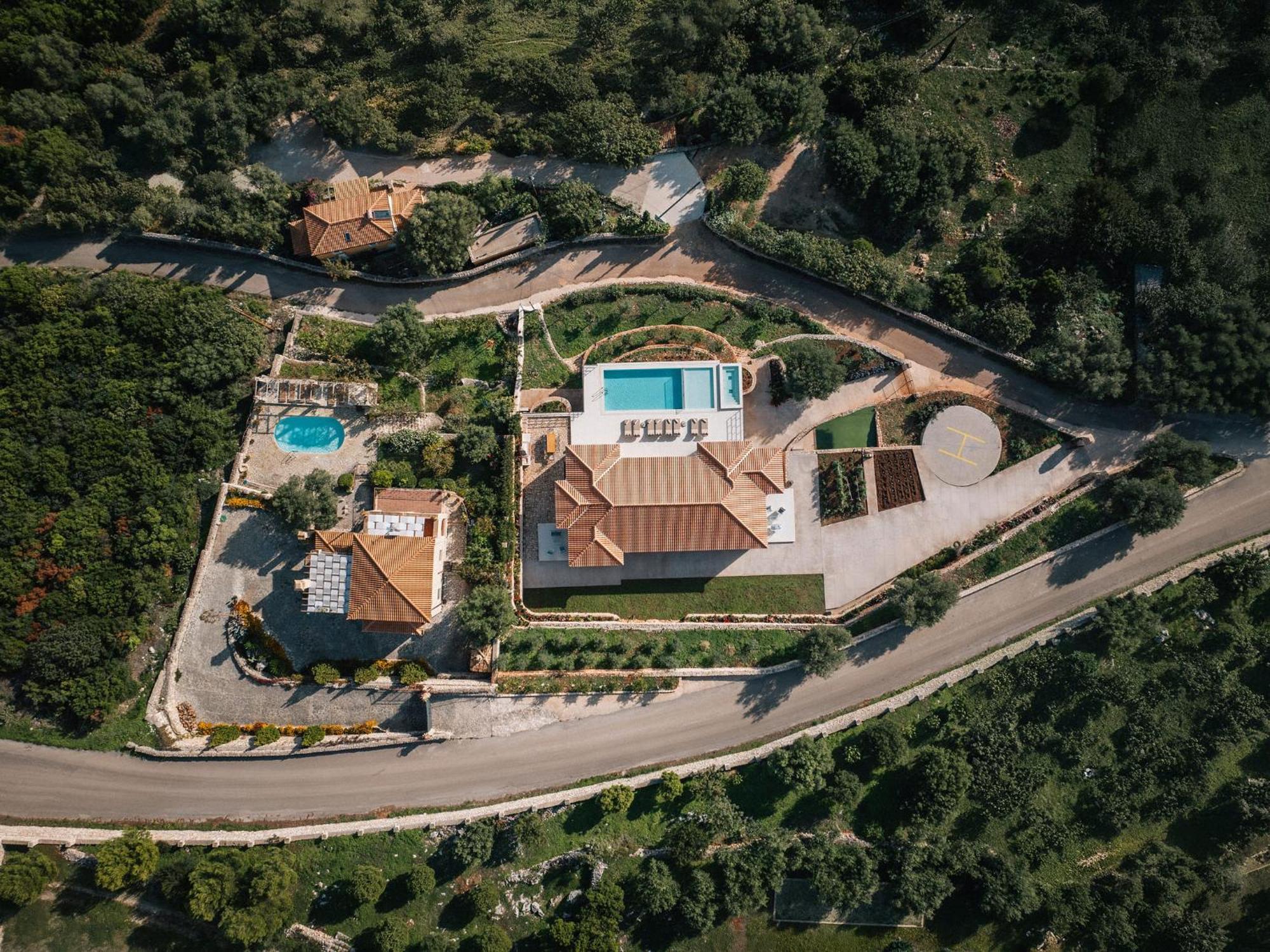 Archontiko Stoufi Luxury Villa *