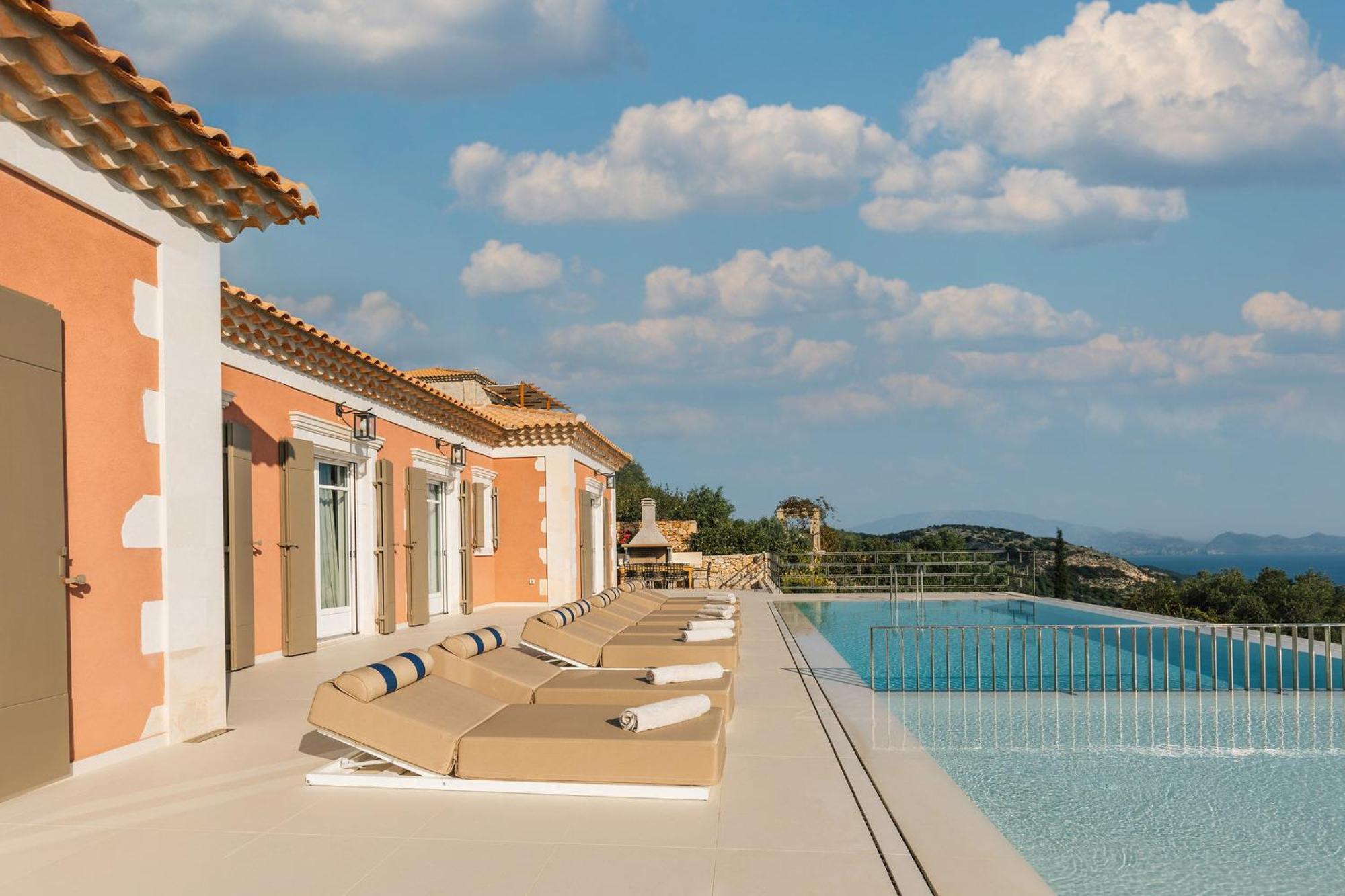 Archontiko Stoufi Luxury