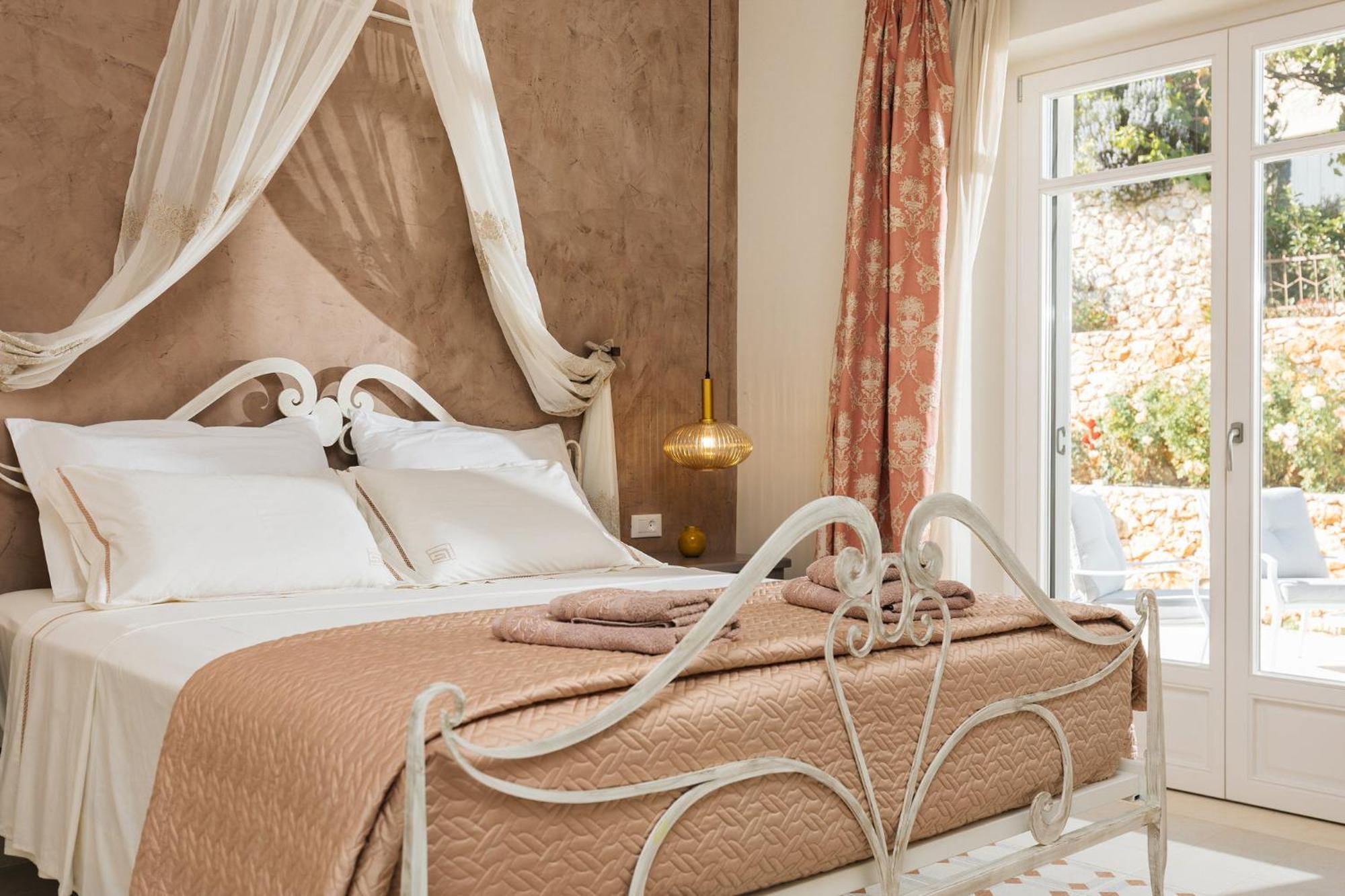 Villa Archontiko Stoufi Luxury