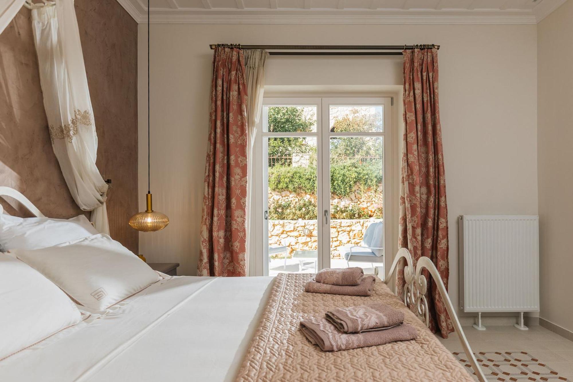 Archontiko Stoufi Luxury Villa