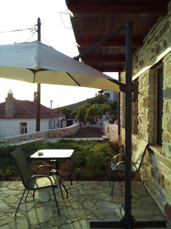 Annousa's House &
