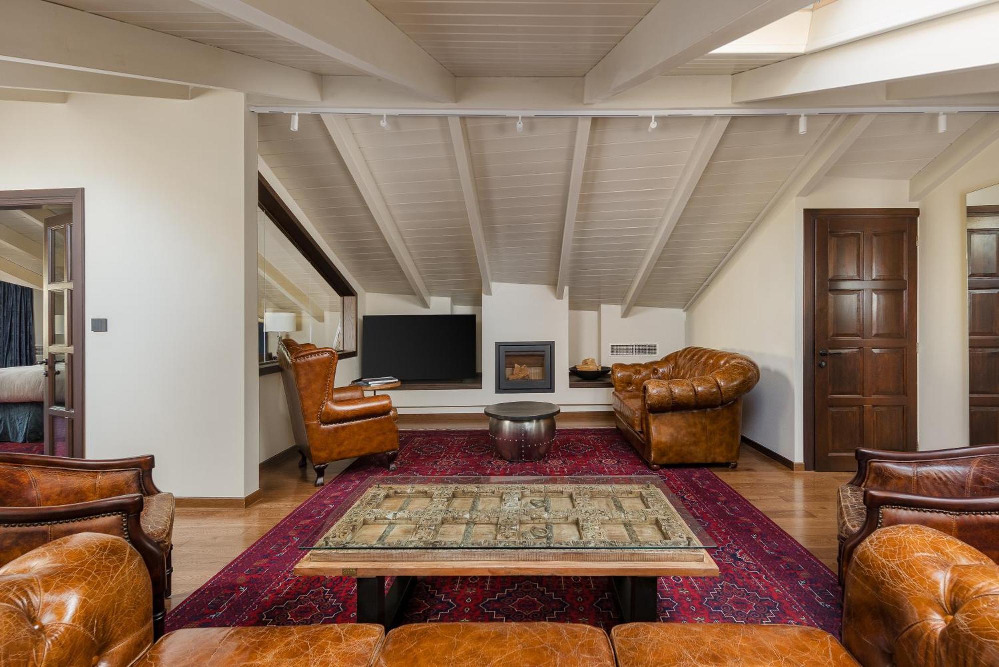 Stoes Boutique Hotel