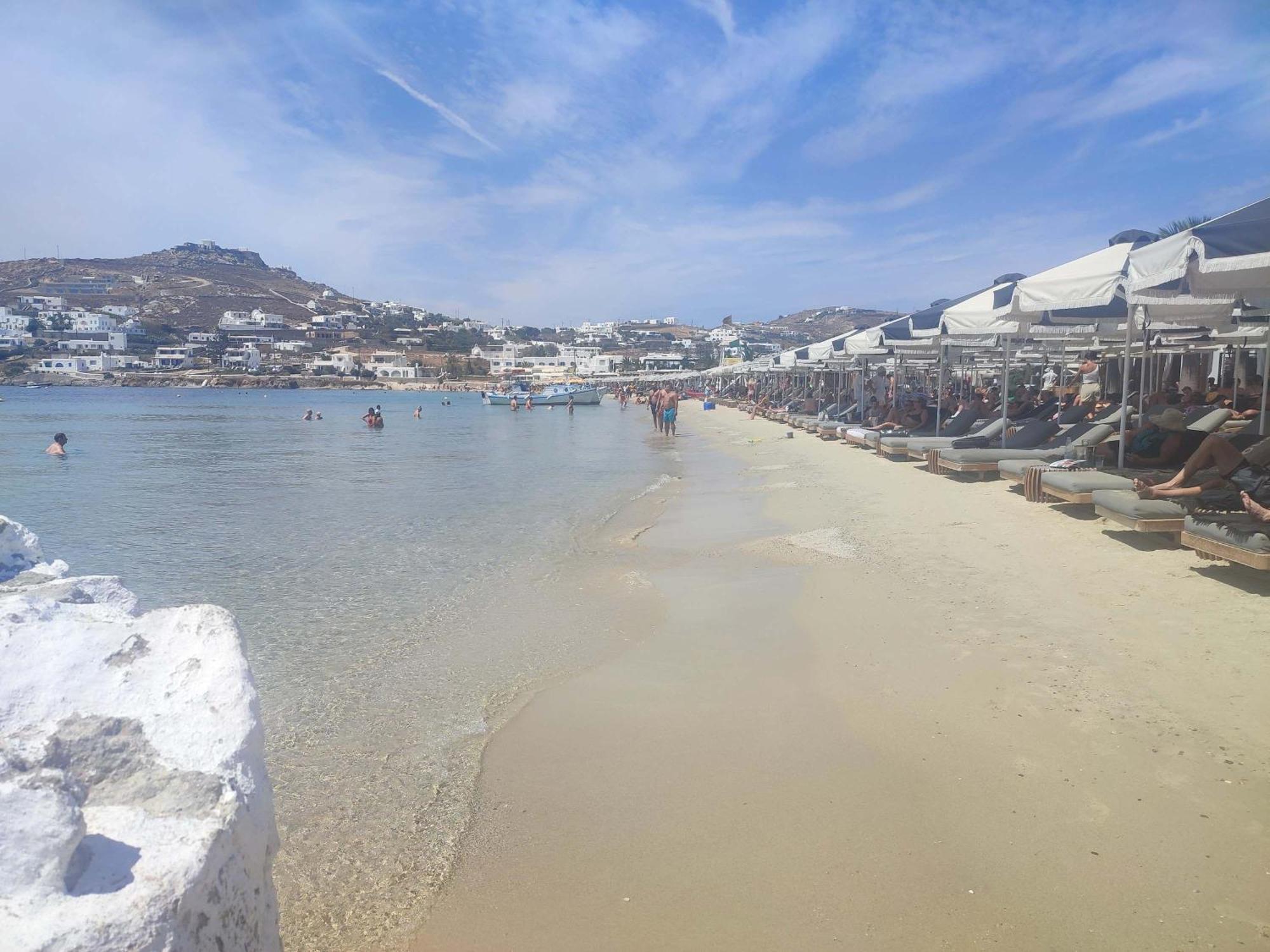 Beachside 2 Bd Stylish Apt W Private Patio * Ornos (Mykonos)