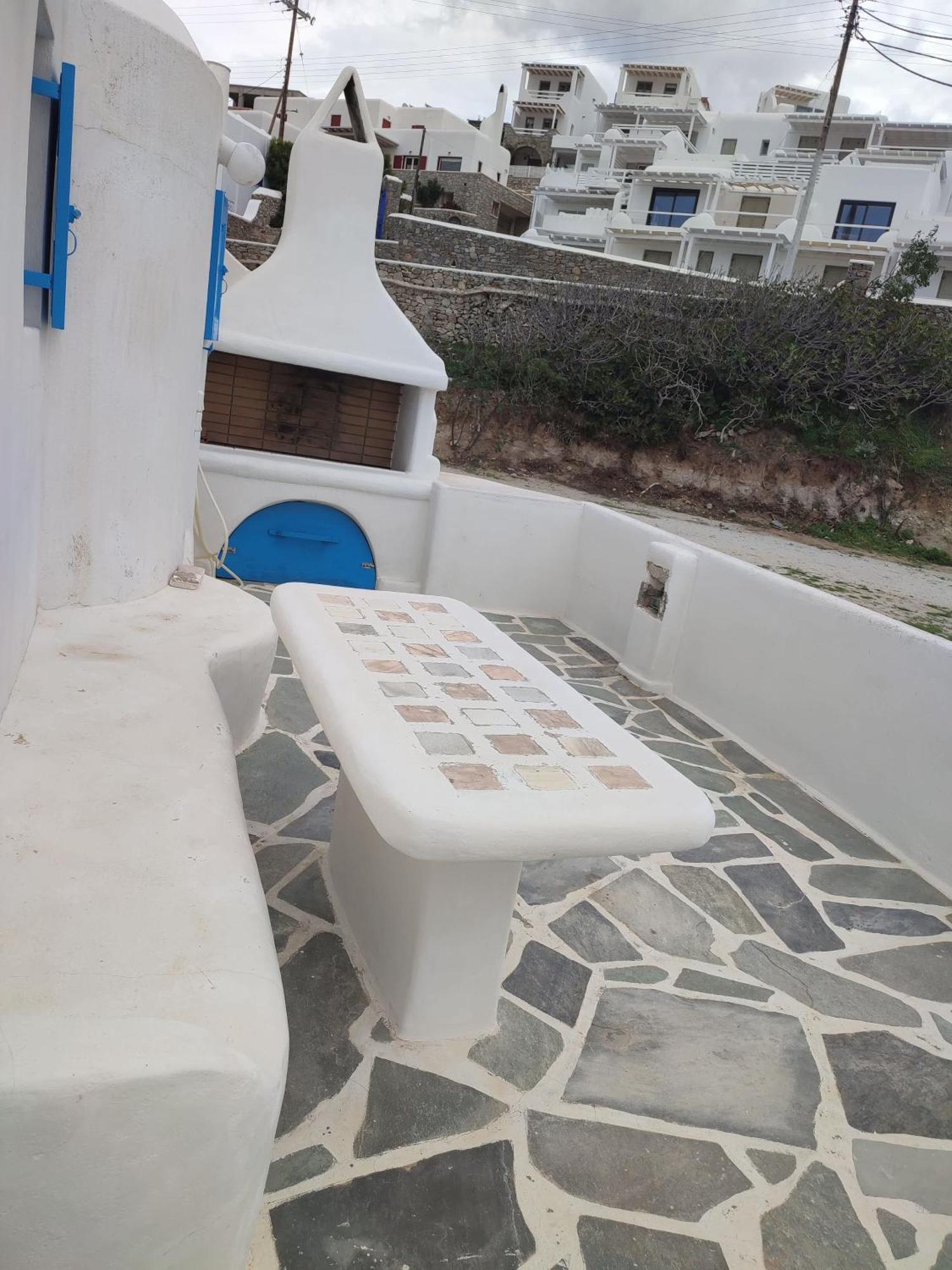 Beachside 2 Bd Stylish Apt W Private Patio Ornos (Mykonos)
